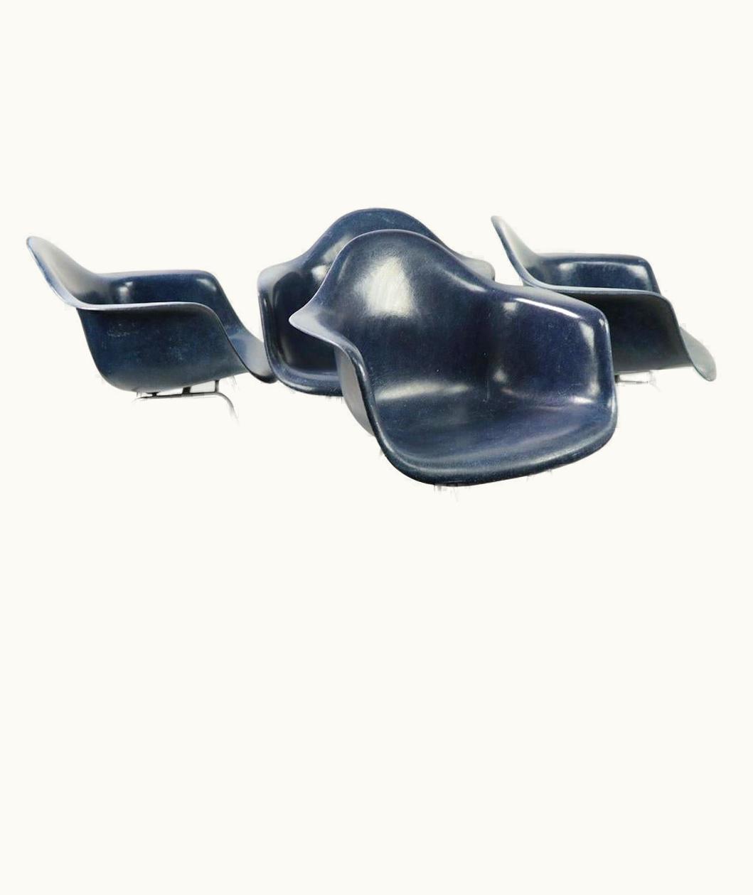 Charles and Ray Eames Charles and Ray Eames Set Of 4 Eames Fiberglass Bucket Chairs
