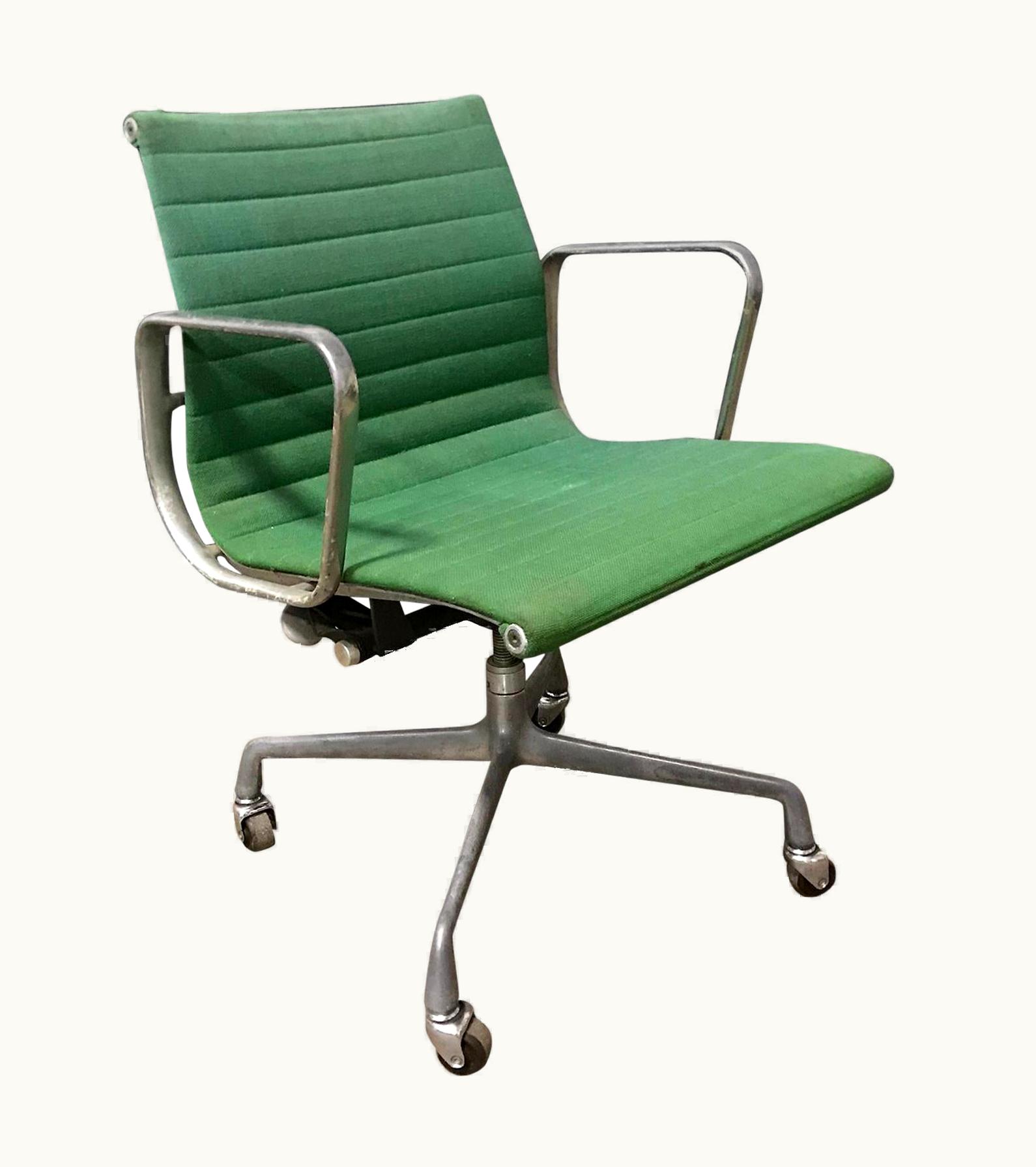Charles and Ray Eames Charles and Ray Eames Ray & Charles Eames For Herman Miller Full Option Rare Green Desk Chair, 1958