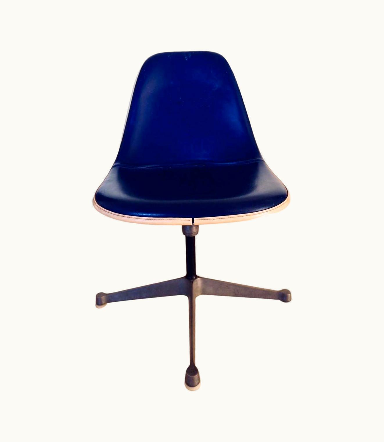 Charles and Ray Eames Charles and Ray Eames For Herman Miller Swivel Chair