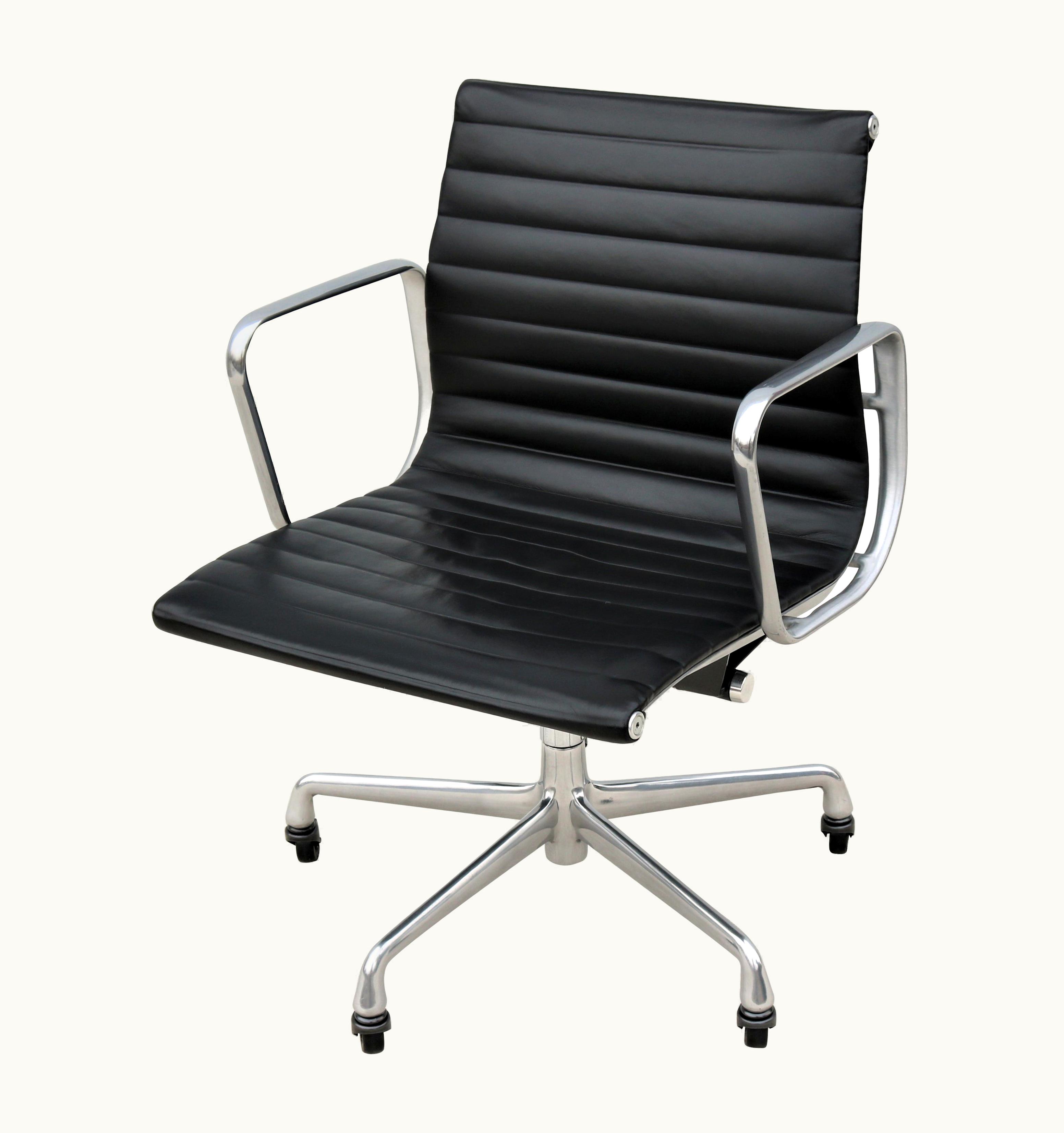 Charles and Ray Eames Charles and Ray Eames Midcentury Herman Miller Eames Aluminum Group Black Leather Management Chair