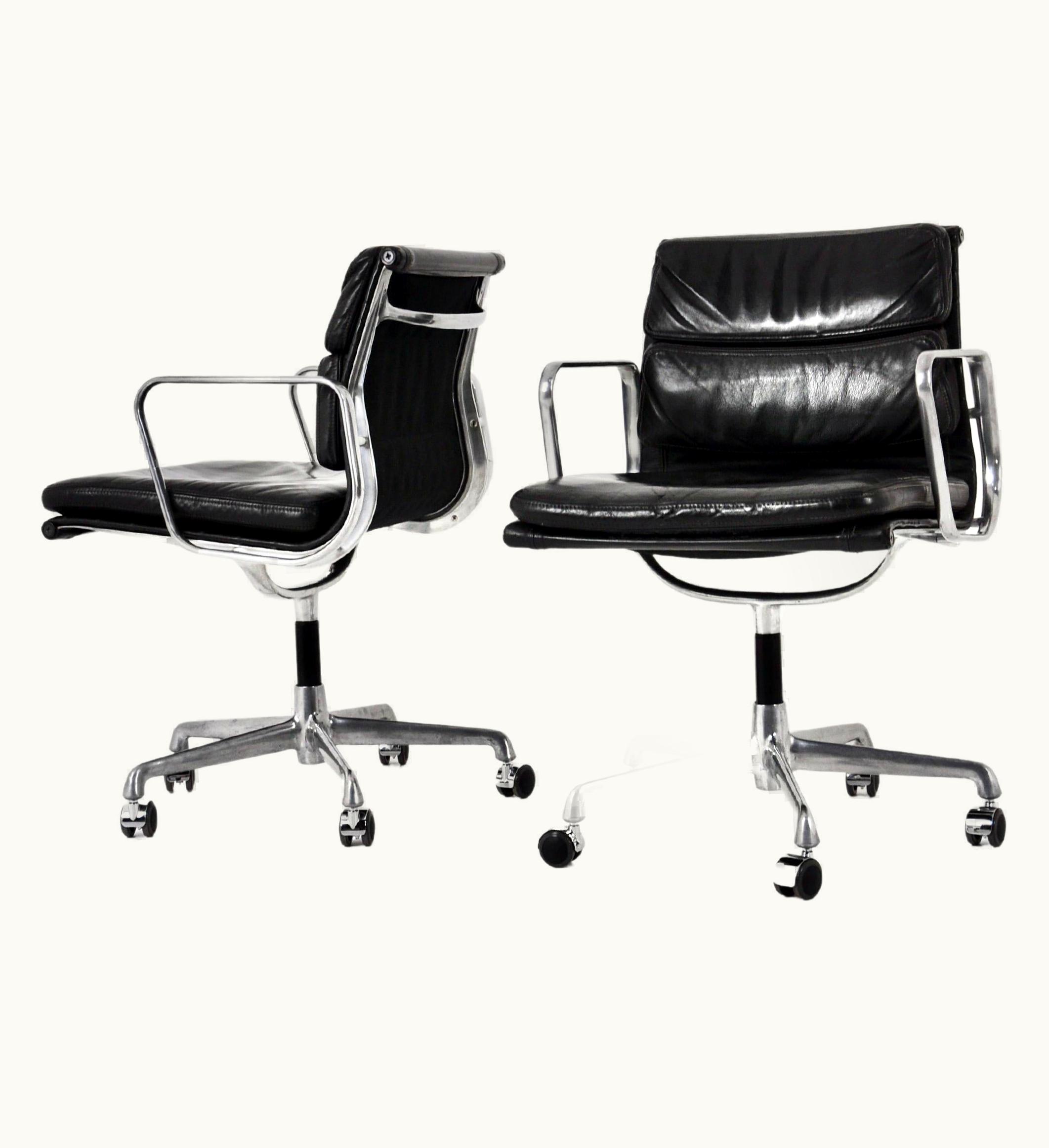 Charles and Ray Eames Charles and Ray Eames Black Leather Soft Pad Chair By Charles And Ray Eames For Icf, 1970s, Set Of 2 UZ0189248