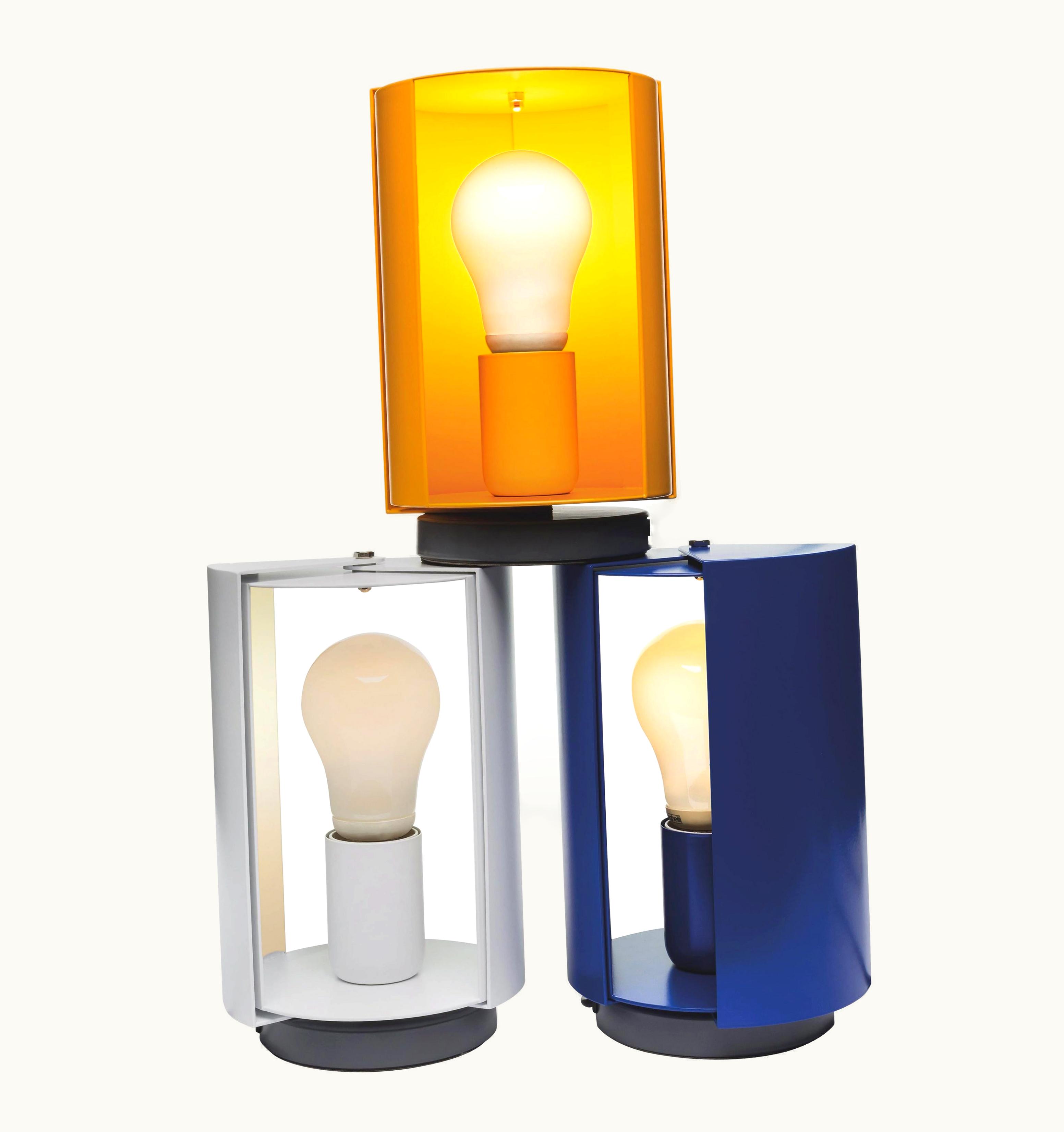 Charlotte Perriand Charlotte Perriand 'Pivotante à Poser' Table Lamp