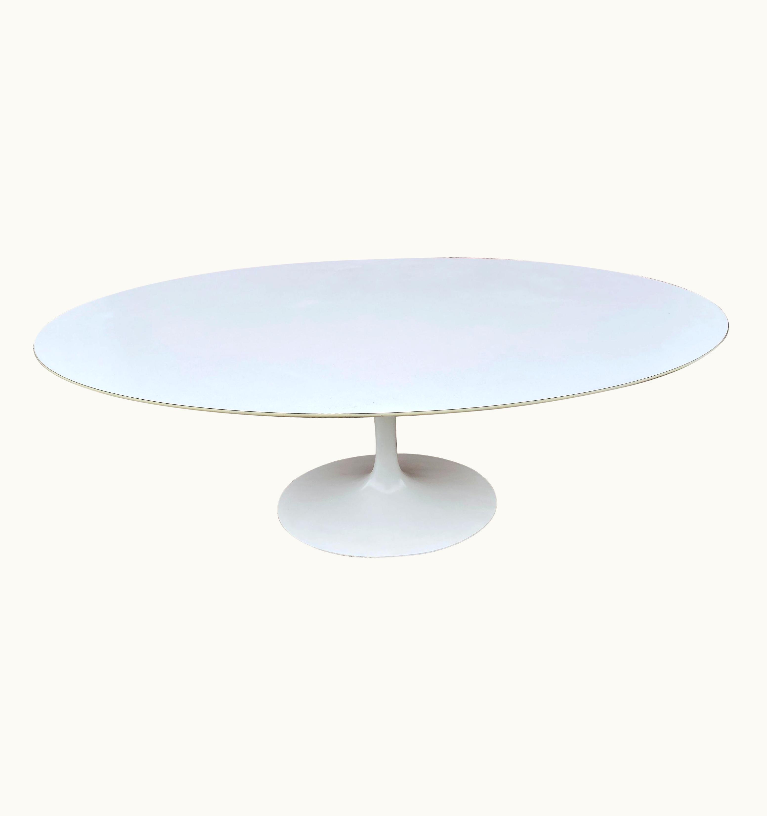 Eero Saarinen Eero Saarinen For Knoll Oval Dining Table Cast Iron Base