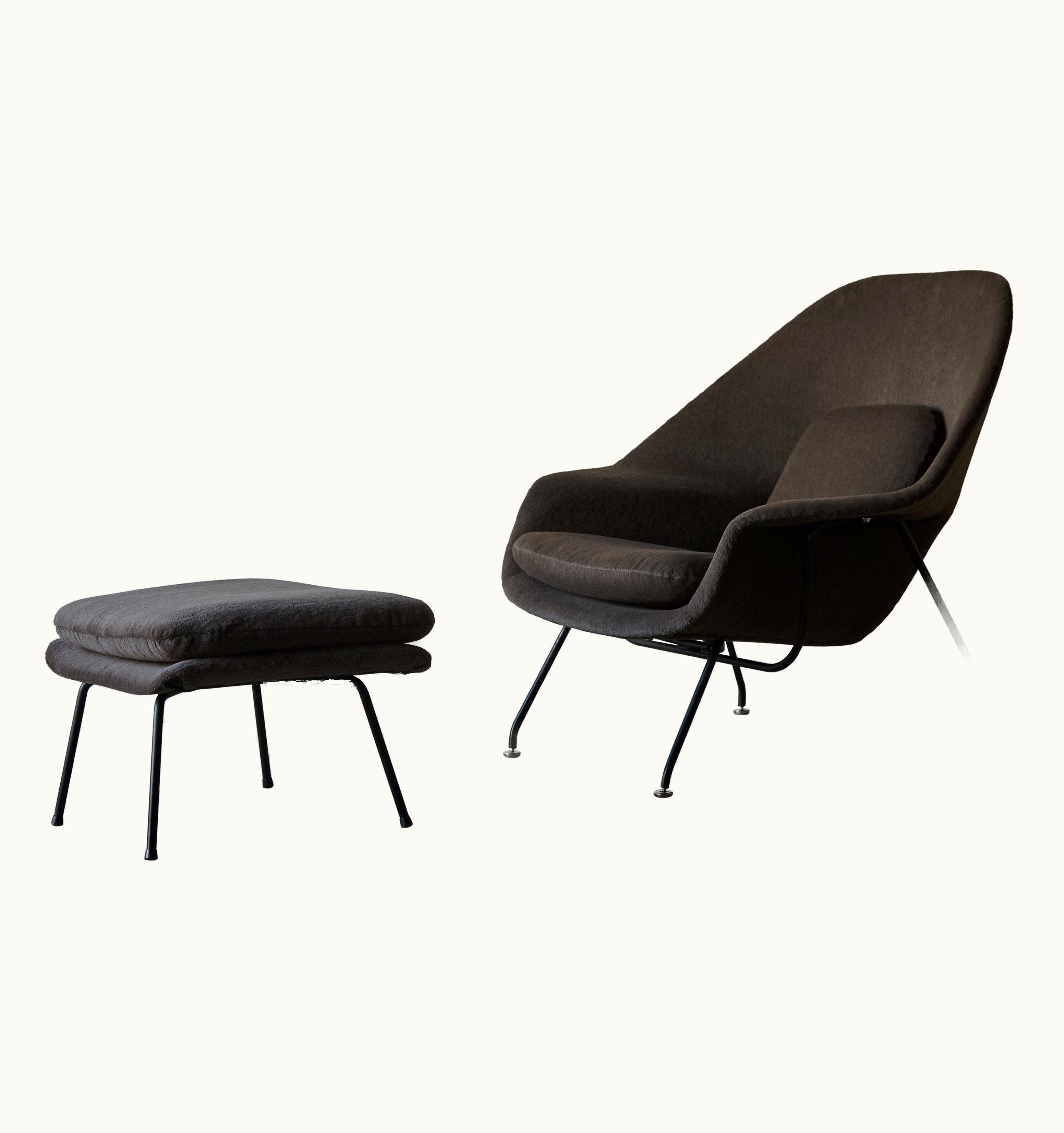 Eero Saarinen Eero Saarinen Womb Chair And Ottoman, Knoll, USA, 1950s