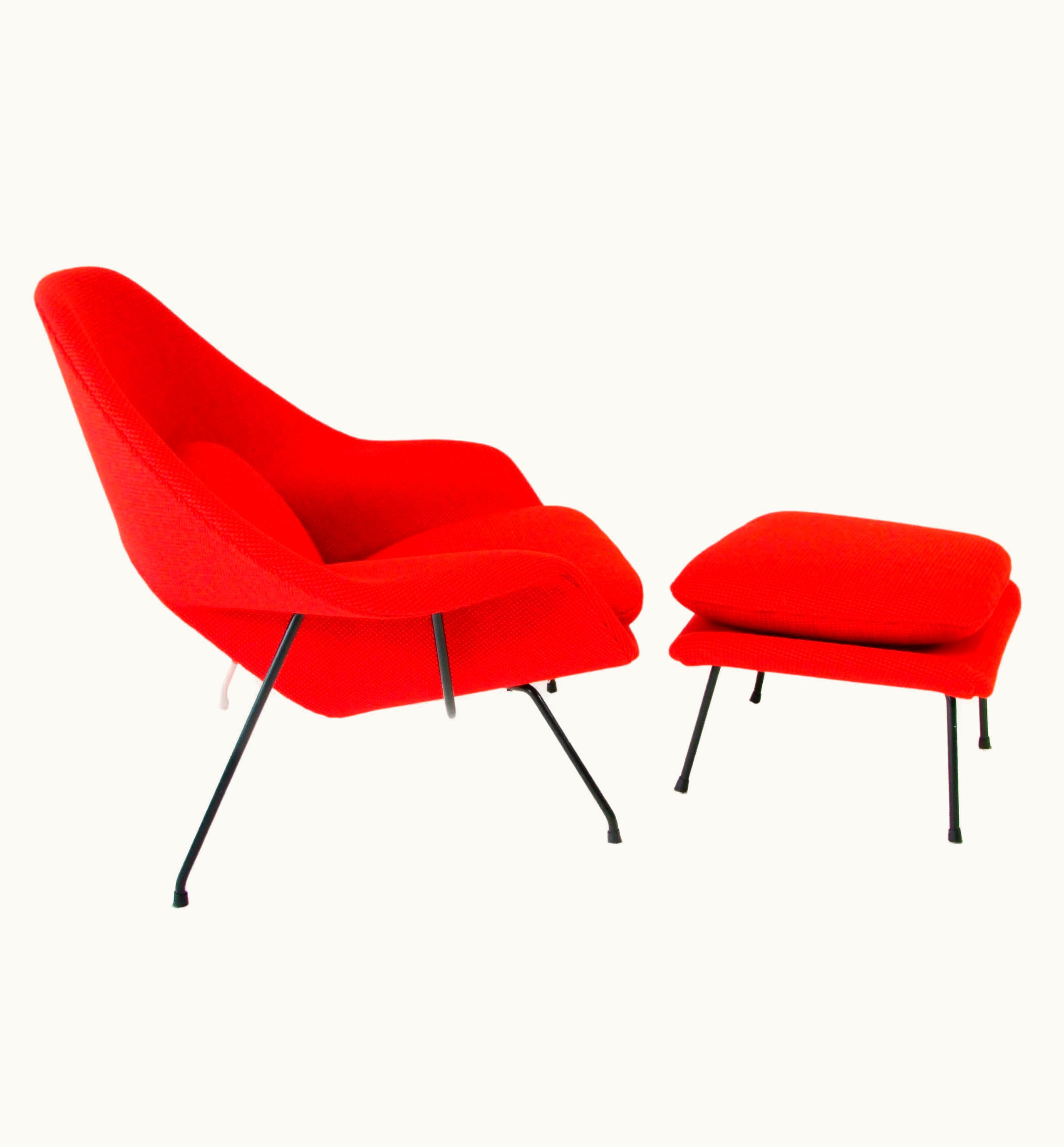 Eero Saarinen Eero Saarinen Classic Early Production Eero Saarinen For Knoll Womb Chair With Ottoman
