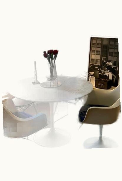 Eero Saarinen Eero Saarinen Tulip Dining Table For Knoll International