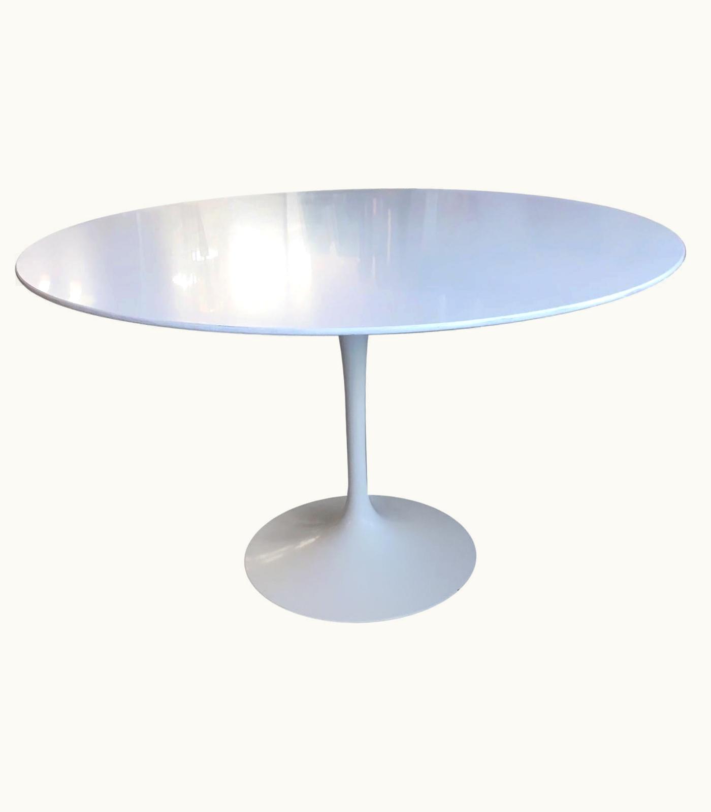 Eero Saarinen Eero Saarinen White Laminate Tulip Dining Table By Knoll Switzerland. Ca. 1970
