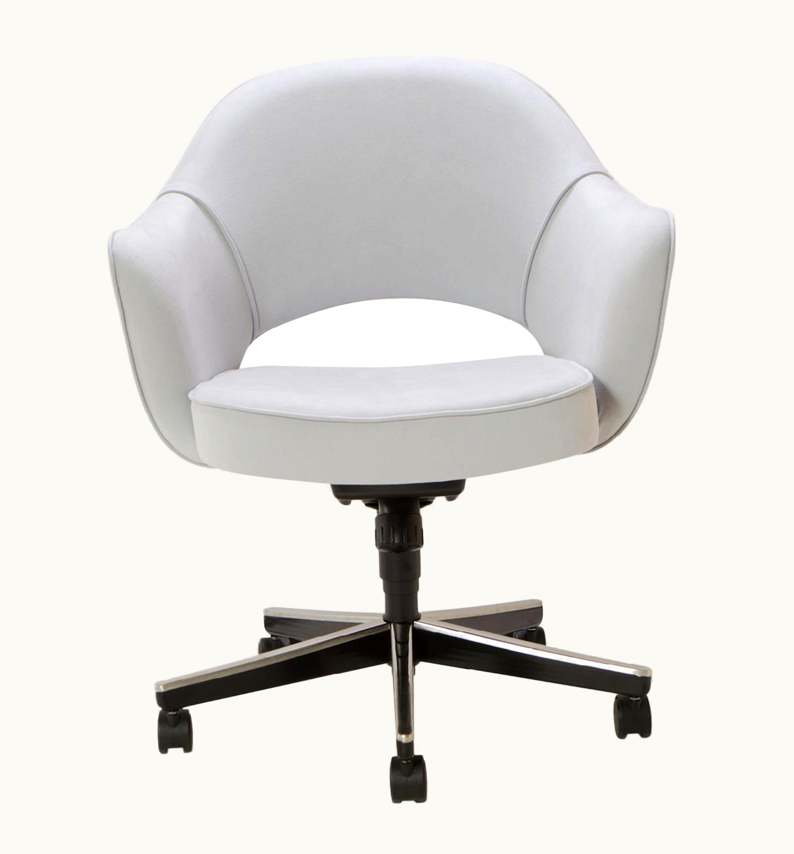 Eero Saarinen Eero Saarinen Executive Armchair In Fog Luxe Suede, Swivel Base