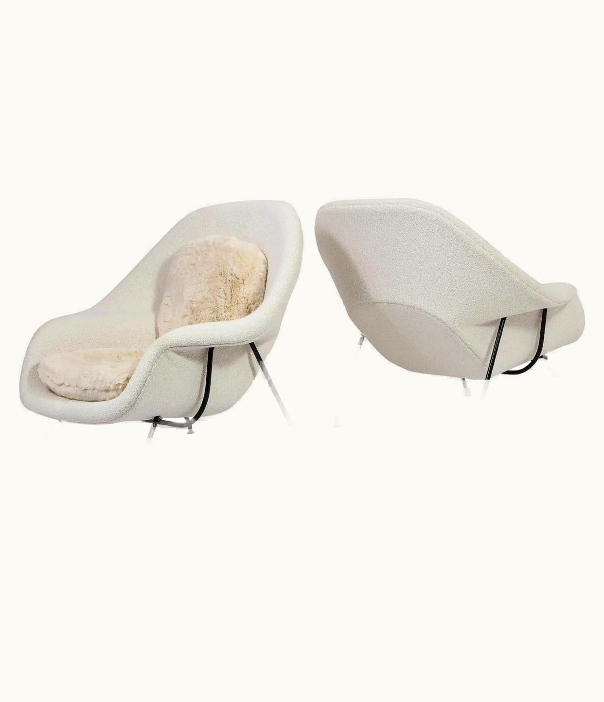 Eero Saarinen Eero Saarinen Pair Of Two-Tone Womb Chairs With Ottomans By Eero Saarinen For Knoll, USA, 1955