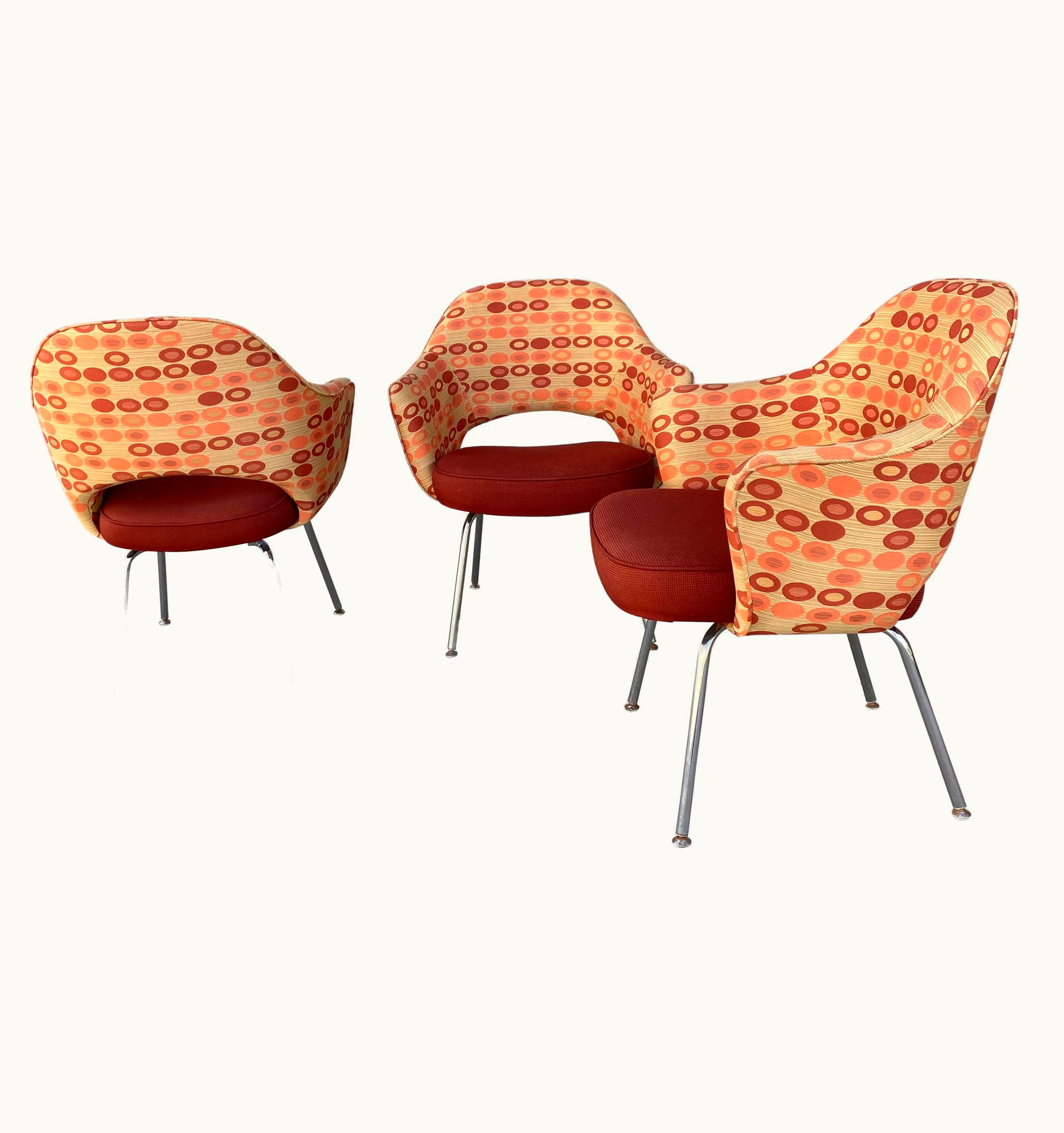 Eero Saarinen Eero Saarinen For Knoll Executive Arm Chairs In Custom Order Contemporary Fabric