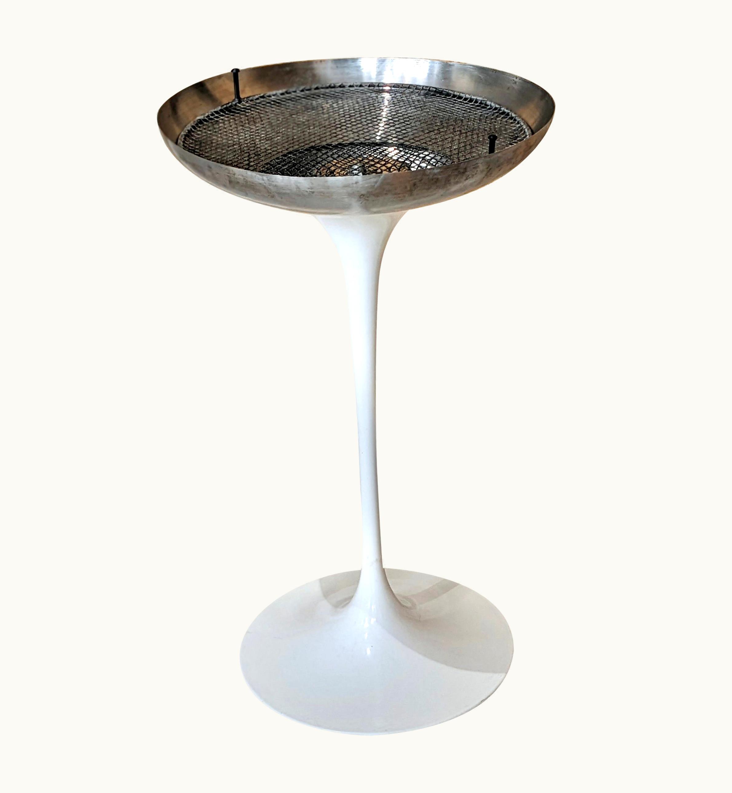 Eero Saarinen Eero Saarinen Tulip Ashtray By Eero Saarinen For Knoll International UZ0190090