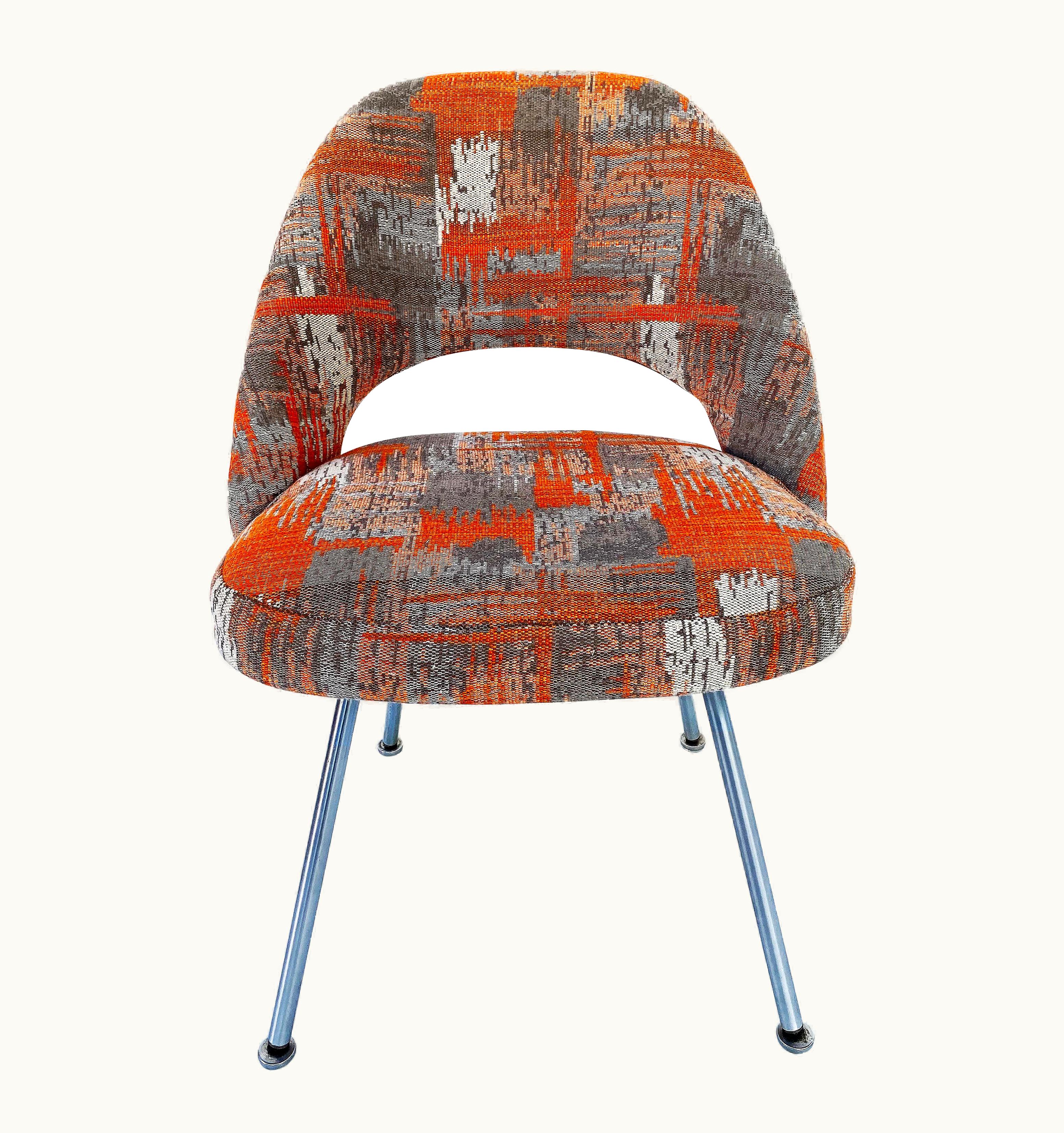 Eero Saarinen Eero Saarinen Knoll Eero Saarinen Executive Tubular Leg Chair In Cowtan & Tout Velvet