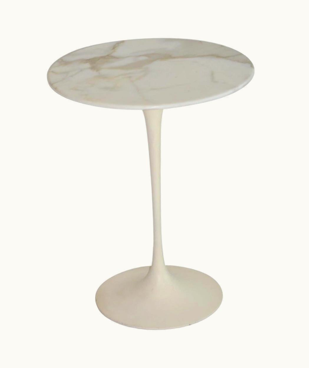 Eero Saarinen Eero Saarinen Tulip Side Table In Marble By Knoll