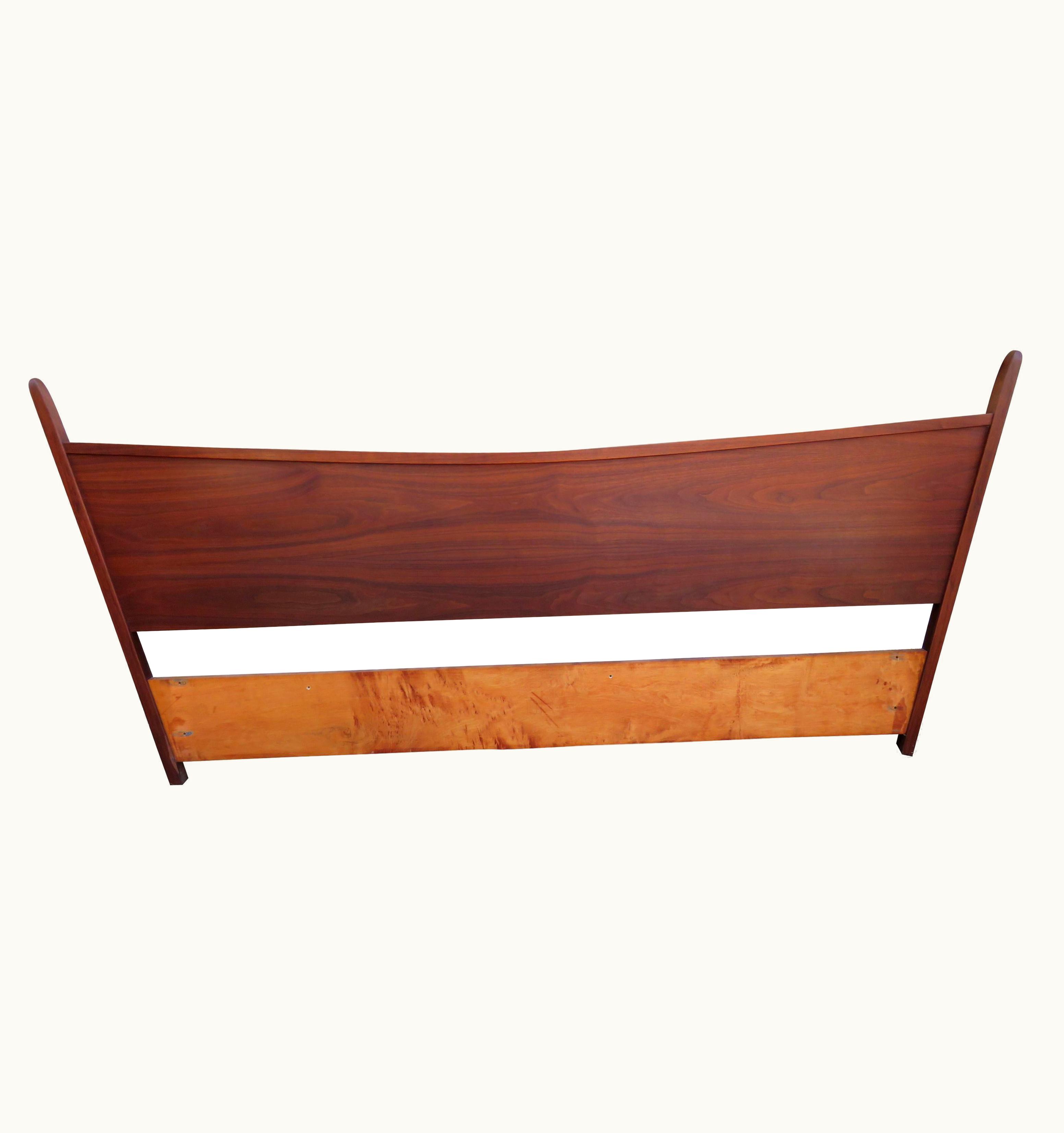 George Nakashima George Nakashima Magnificent George Nakashima Widdicomb Kingsize Headboard Bed Origins Collection