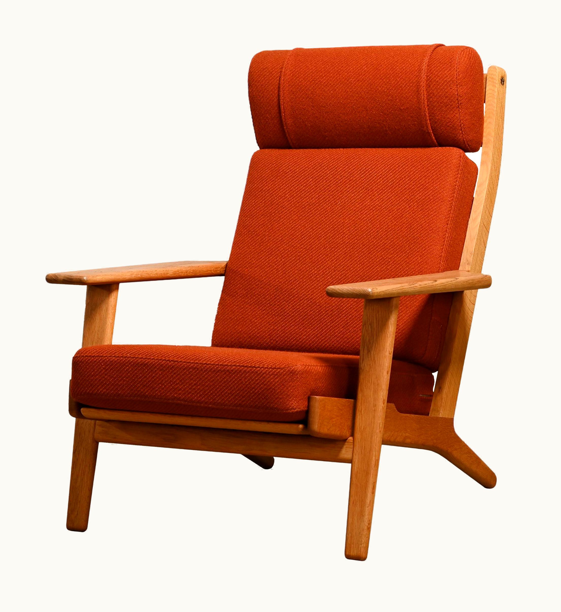 Hans J. Wegner Hans J. Wegner Ge290a Lounge Chair In Brown Ochre Fabric For GETAMA