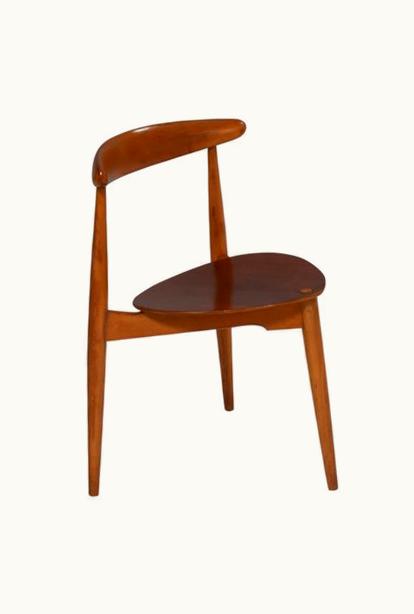 Hans J. Wegner Hans J. Wegner Heart Dining Chairs By Hans Wegner For Fritz Hansen 'Model Fh4103'