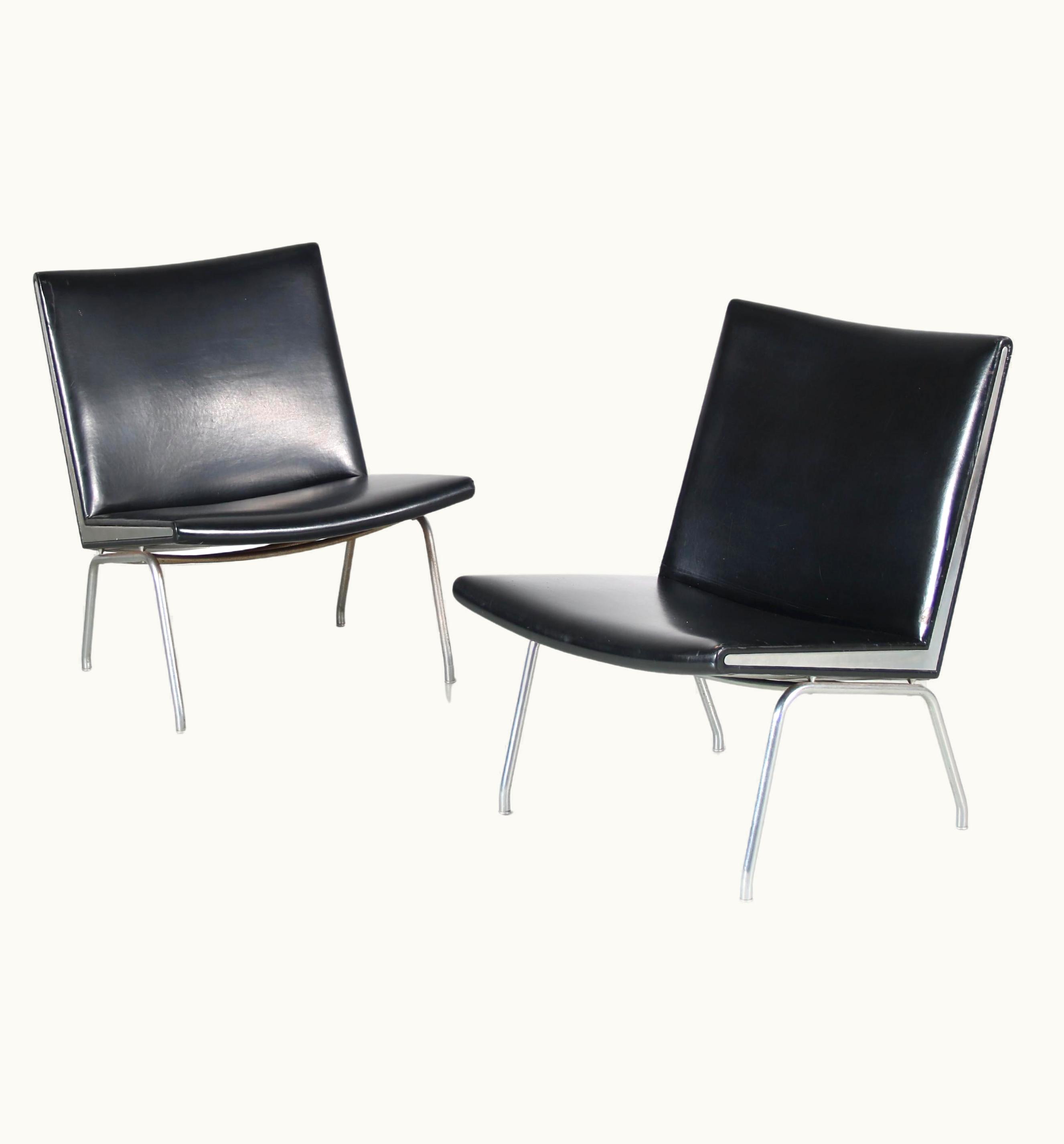 Hans J. Wegner Hans J. Wegner "Airport" Chairs For Ap Stolen, Denmark