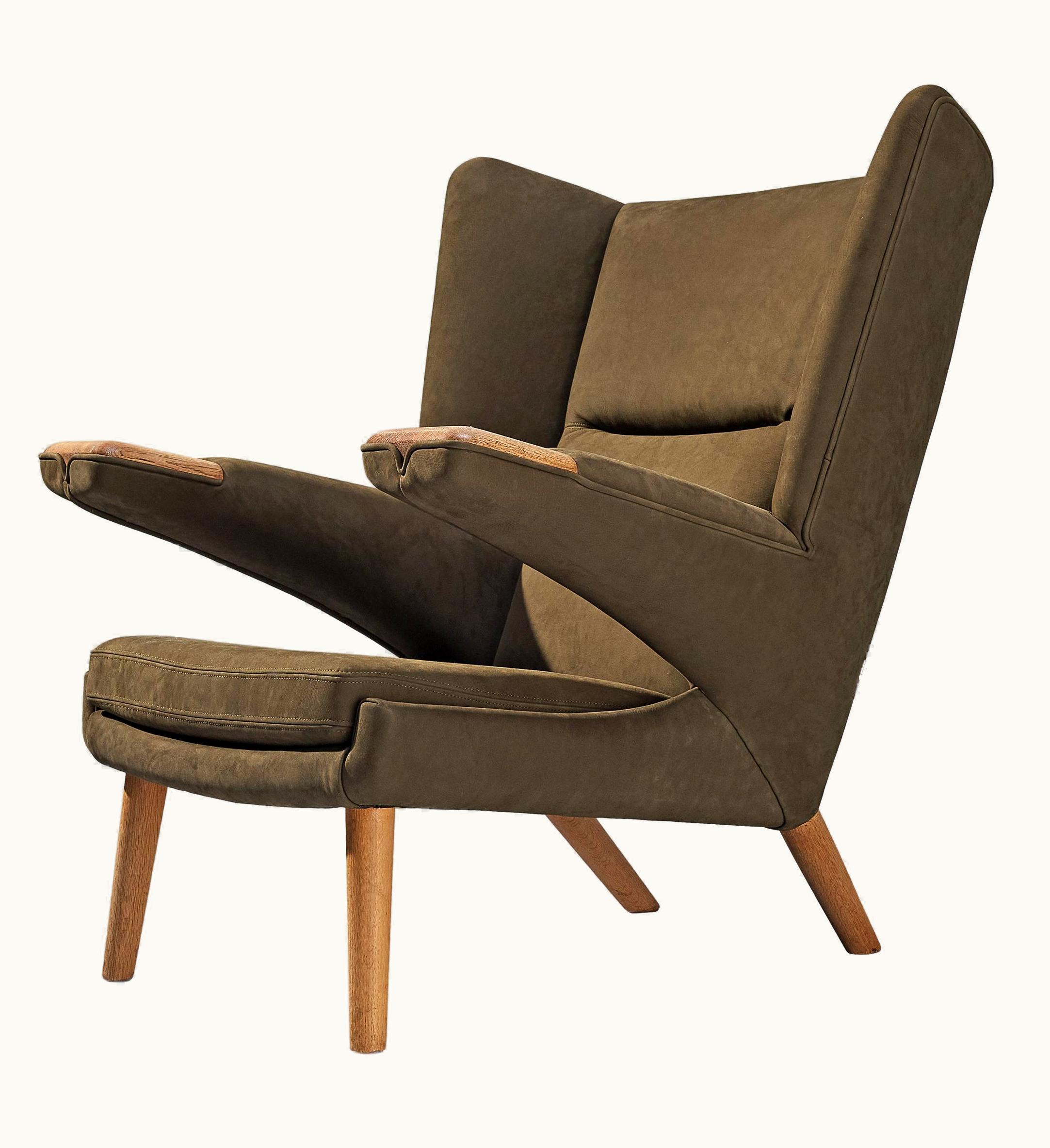 Hans J. Wegner Hans J. Wegner For A.P. Stolen 'New Papa Bear' Easy Chair In Oak And Leather
