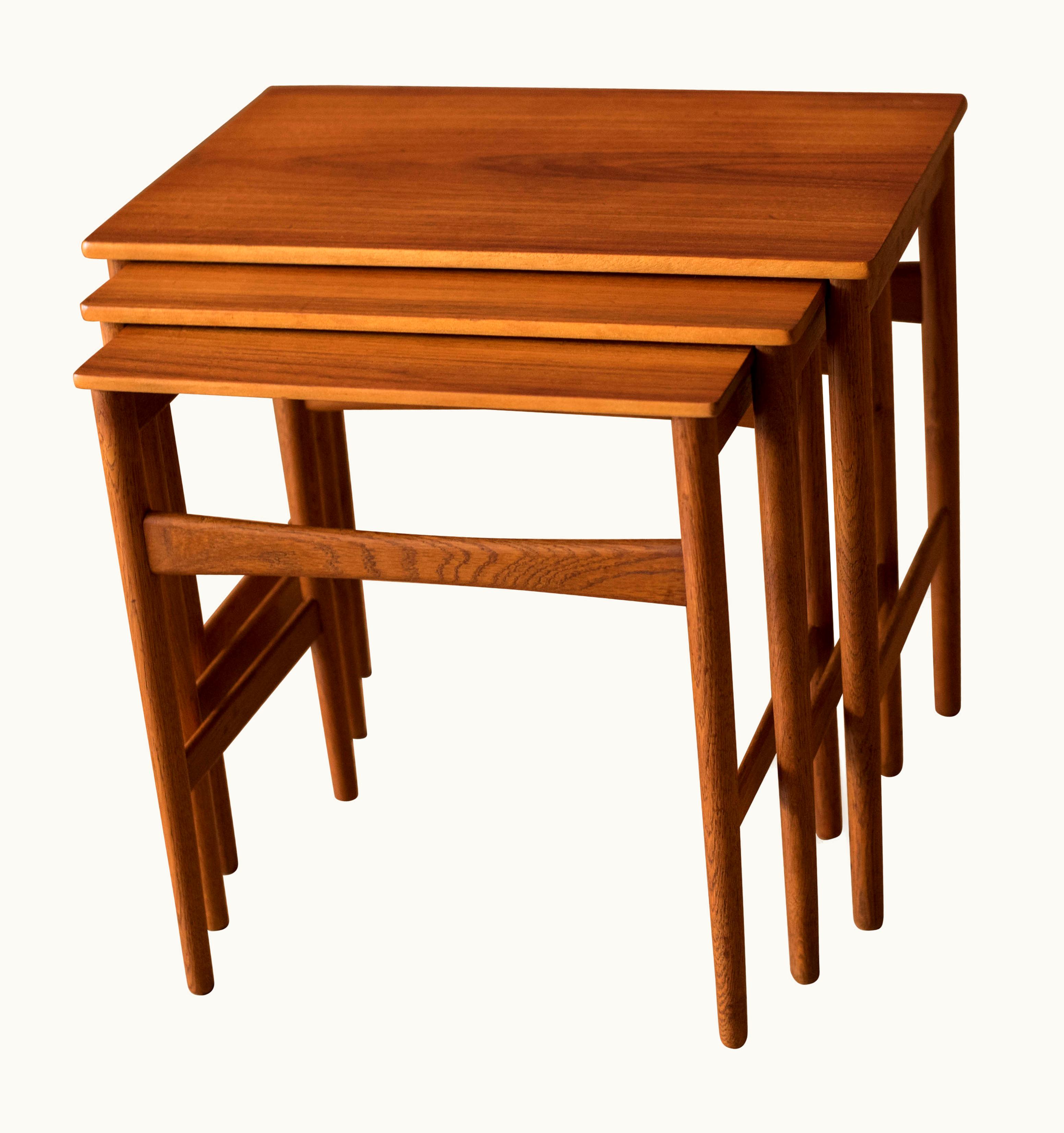 Hans J. Wegner Hans J. Wegner Danish Modern Set Of Teak Nesting Tables By Hans J. Wegner For Andreas Tuck