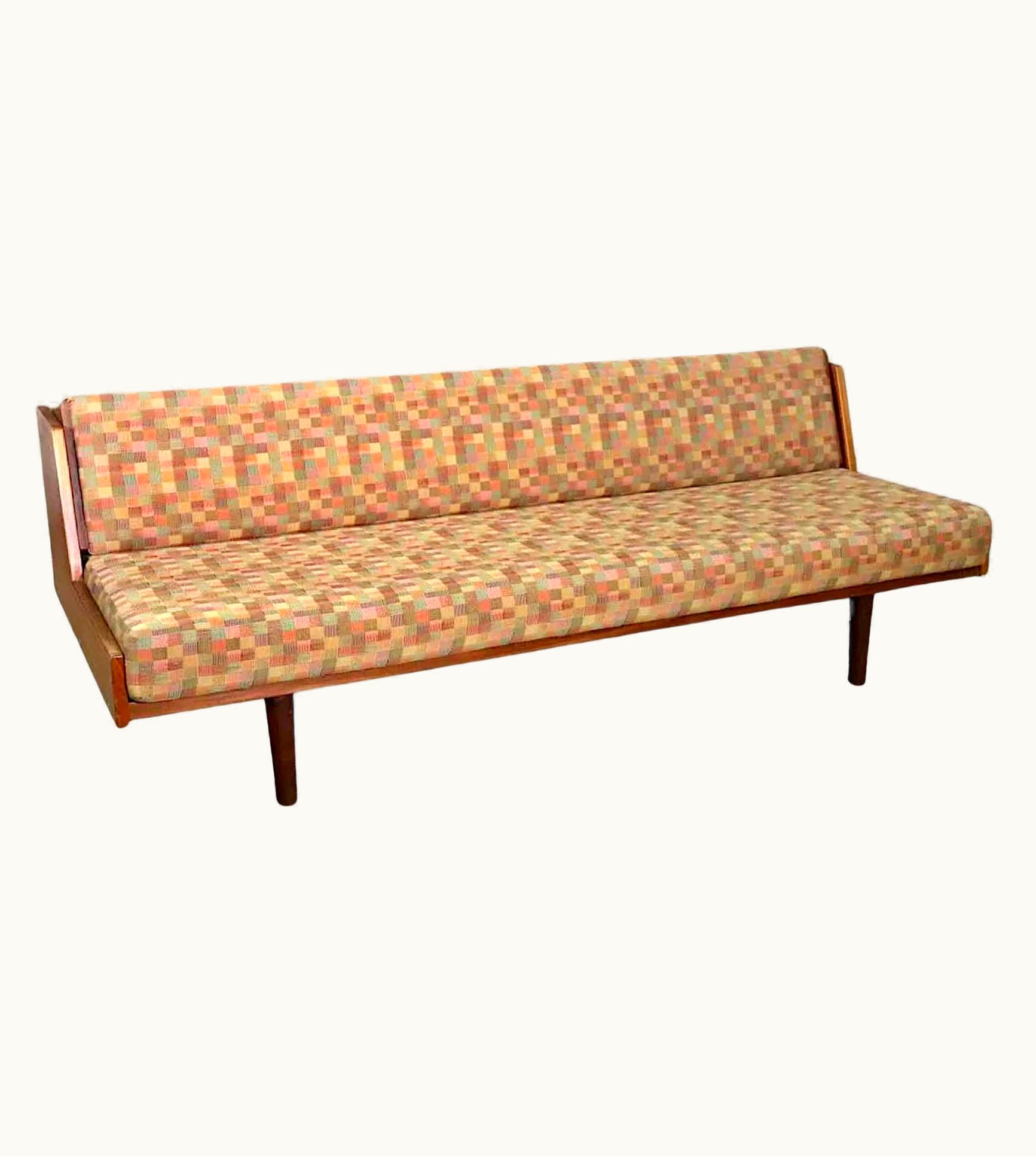 Hans J. Wegner Hans J. Wegner GE6 Daybed Sofa For GETAMA UZ0191094