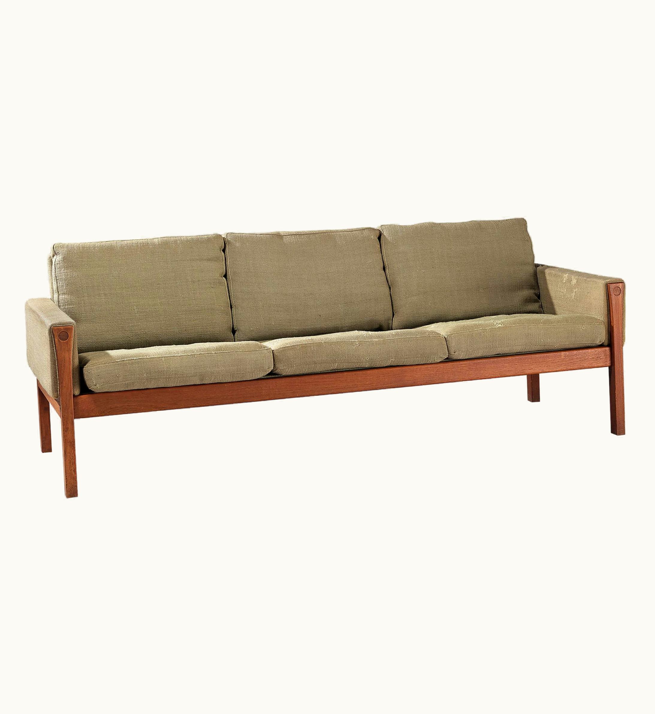 Hans J. Wegner Hans J. Wegner For AP Stolen Sofa In Grey Upholstery And Teak