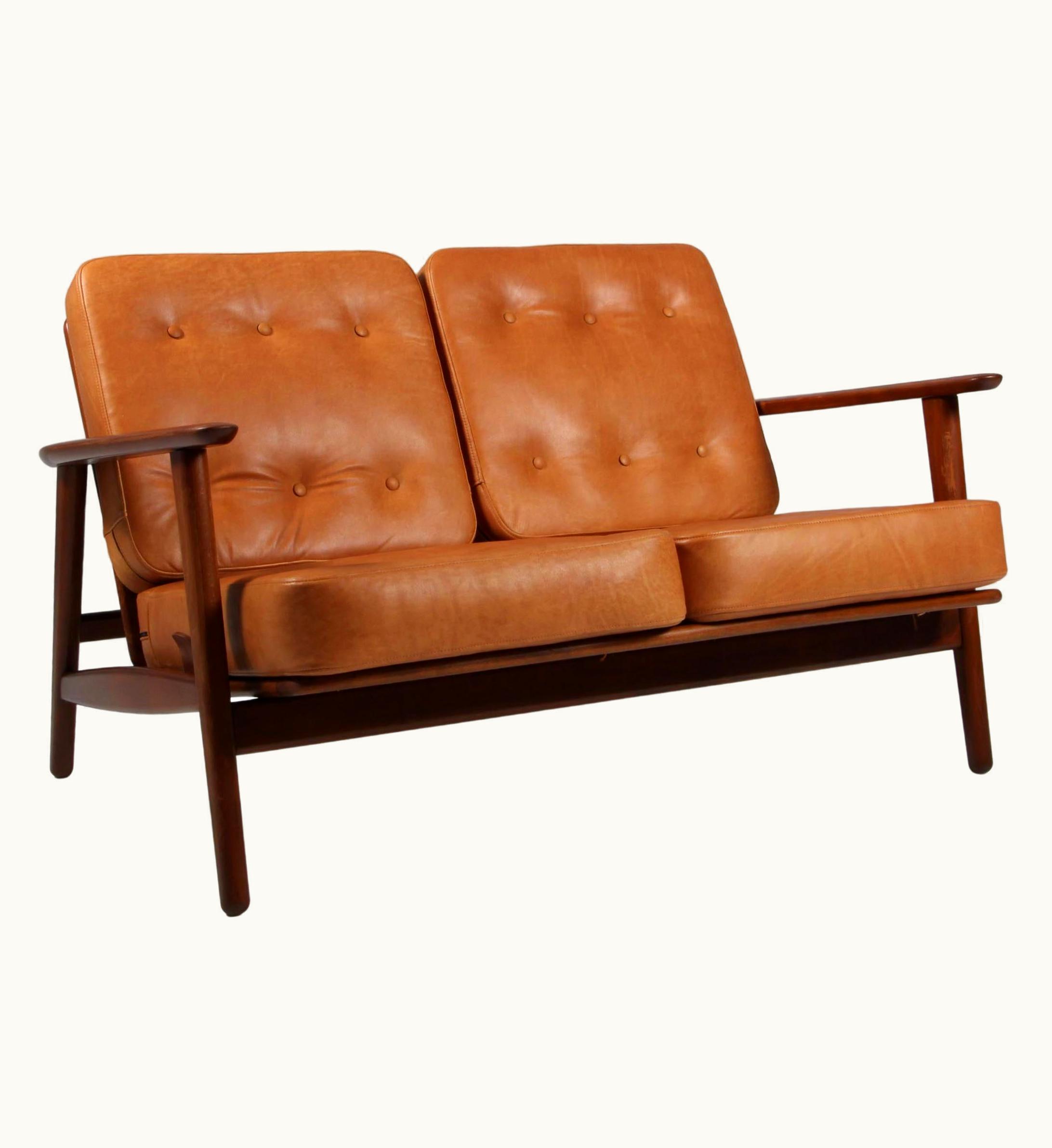 Hans J. Wegner Hans J. Wegner Two Seat Sofa, Model 233, Cognac Aniline Leather