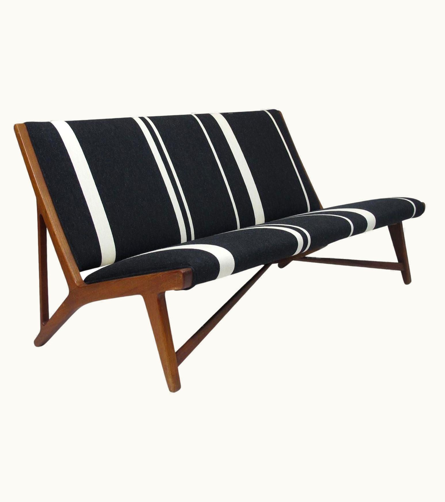 Hans J. Wegner Hans J. Wegner 1949 Armless Sofa Bench Settee Johaness Hansen JH555