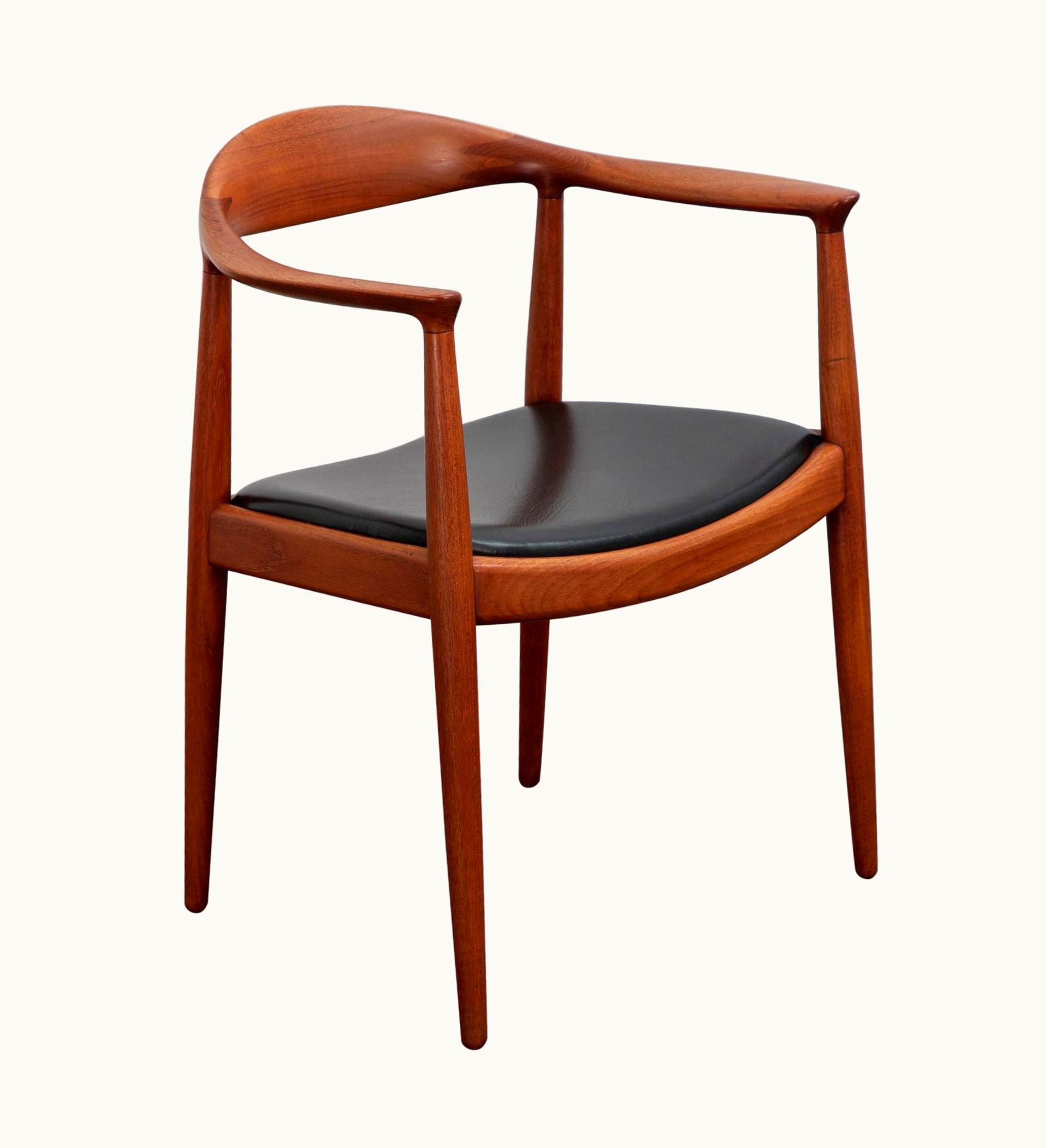 Hans J. Wegner Hans J. Wegner Round Chair