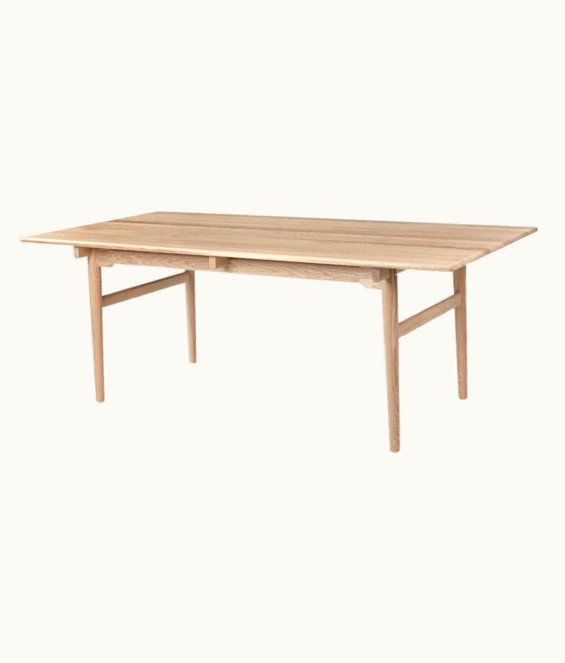 Hans J. Wegner Hans J. Wegner 'CH327' Dining Table In Oak And Soap For Carl Hansen & Son