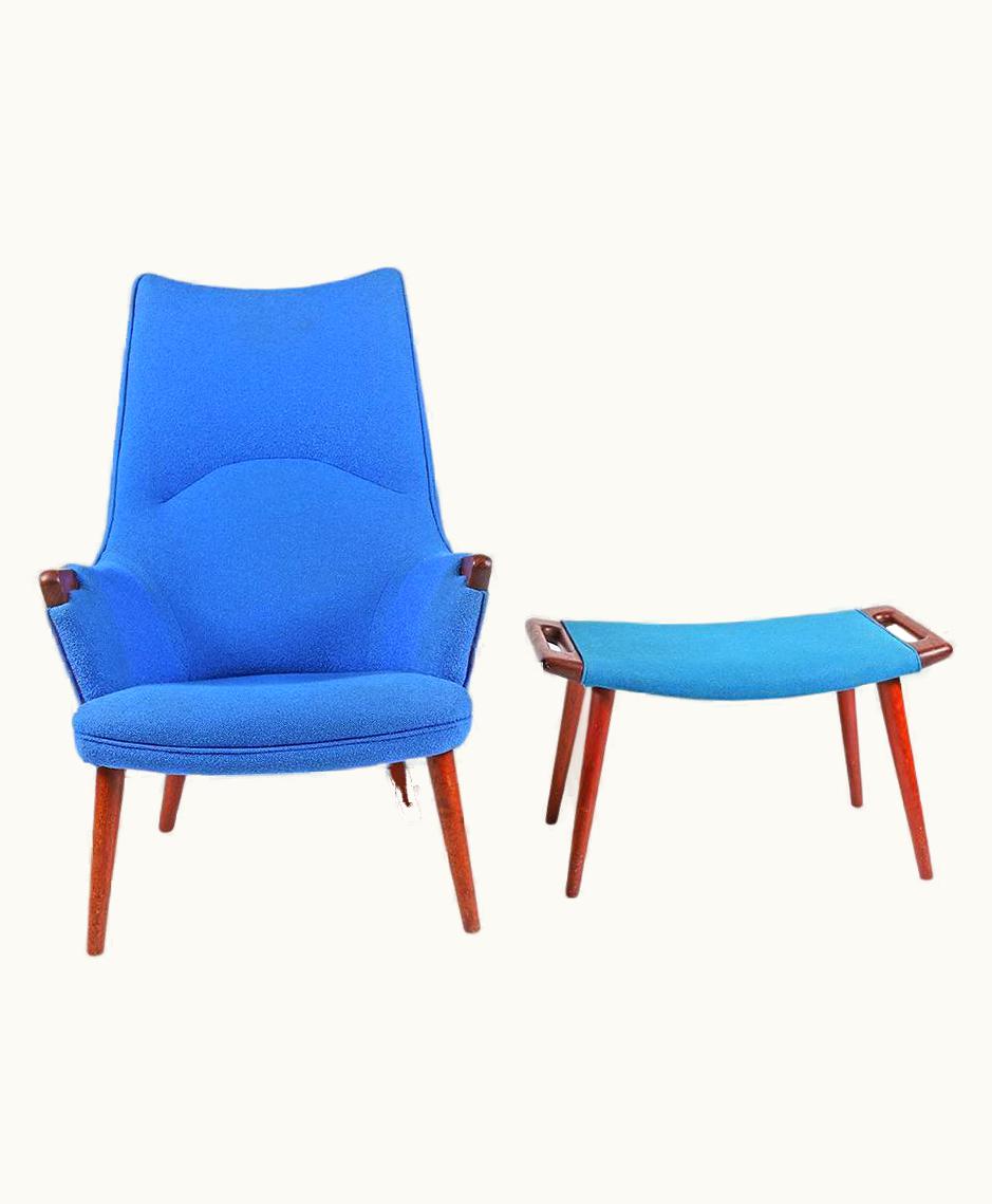 Hans J. Wegner Hans J. Wegner AP27 High Back Lounge & Ottoman