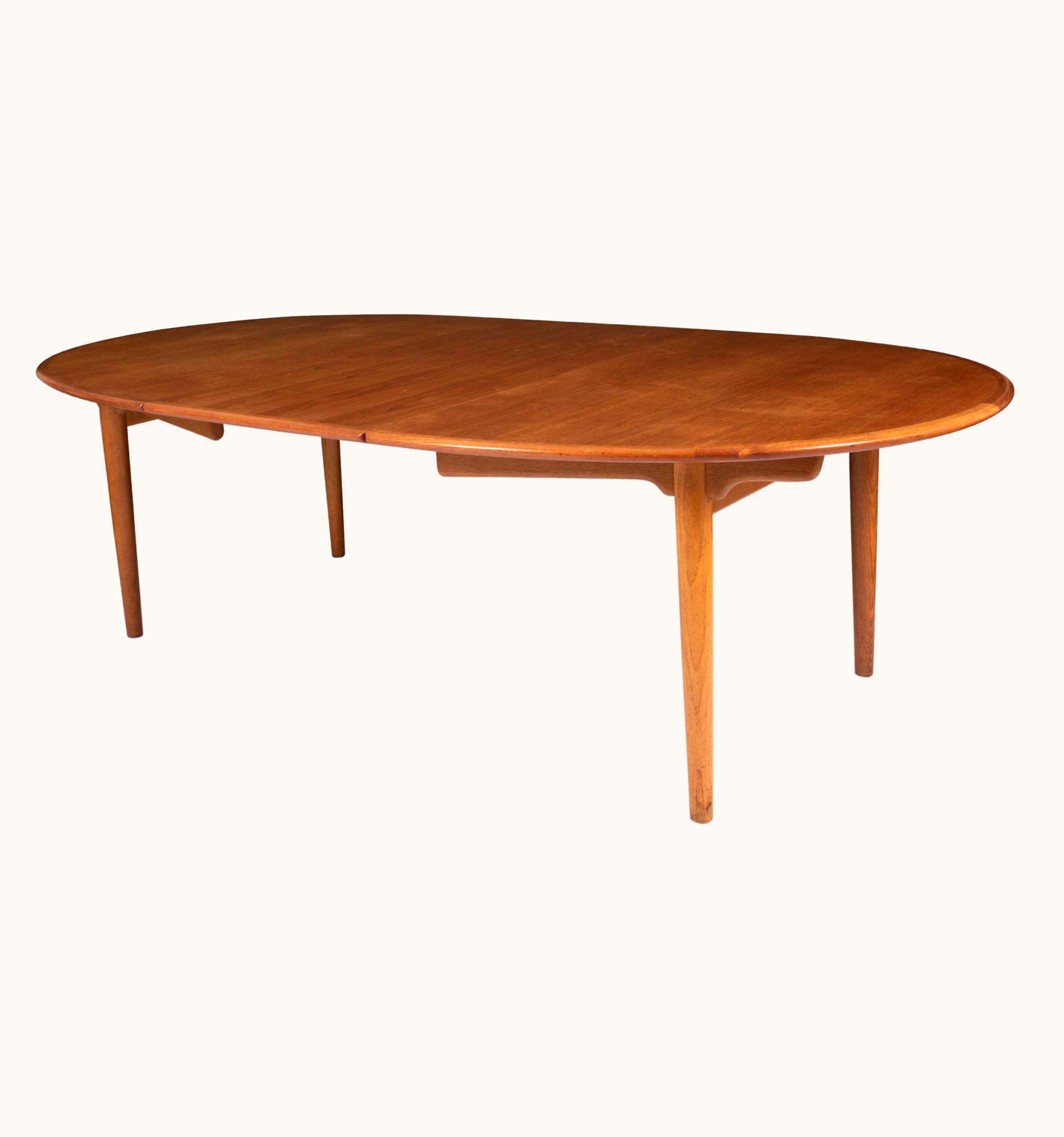 Hans J. Wegner Hans J. Wegner Oval Oak Dining Table Model JH567 By Hans Wegner, 1960's