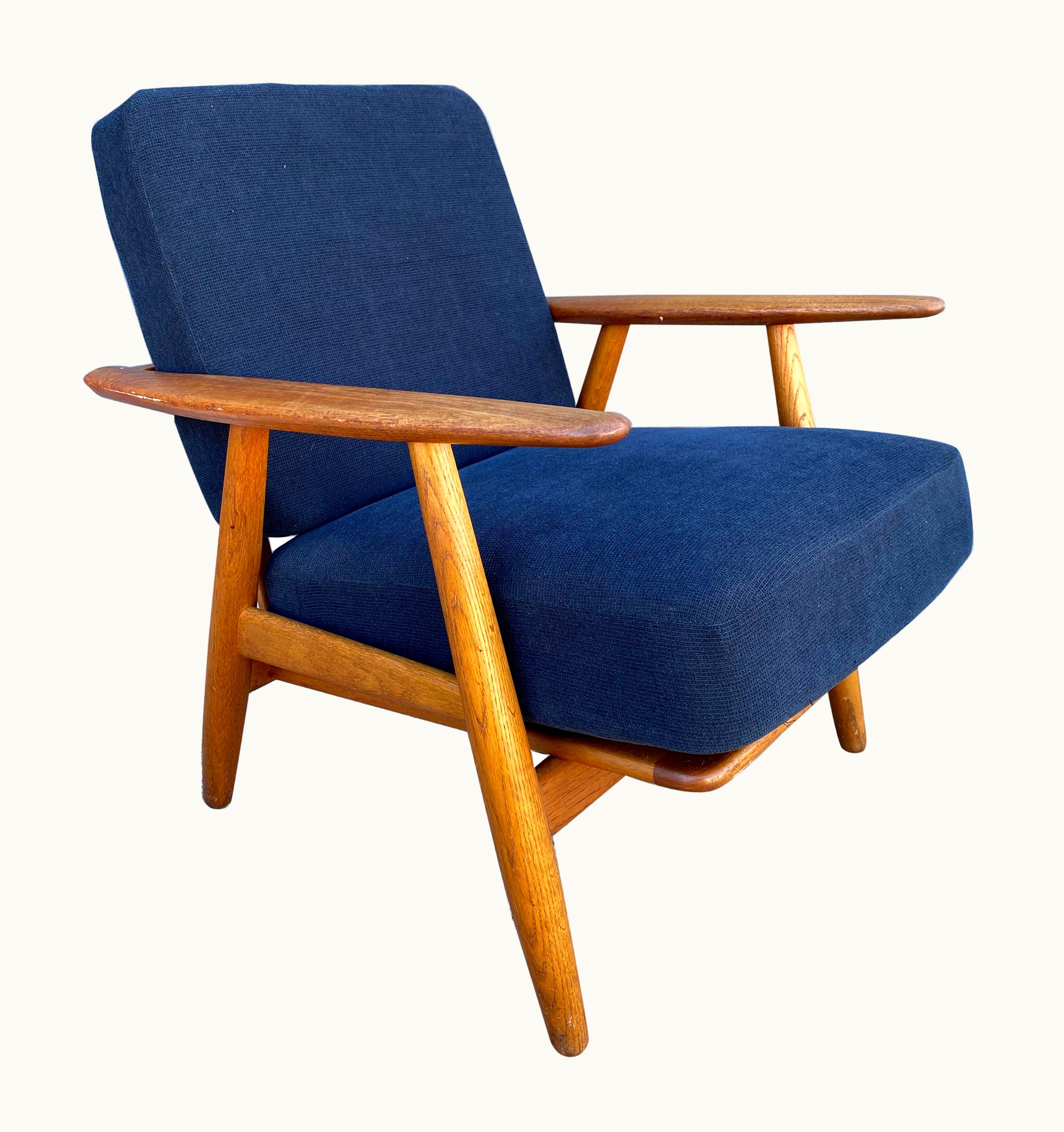 Hans J. Wegner Hans J. Wegner Getama GE-240 Lounge Chair