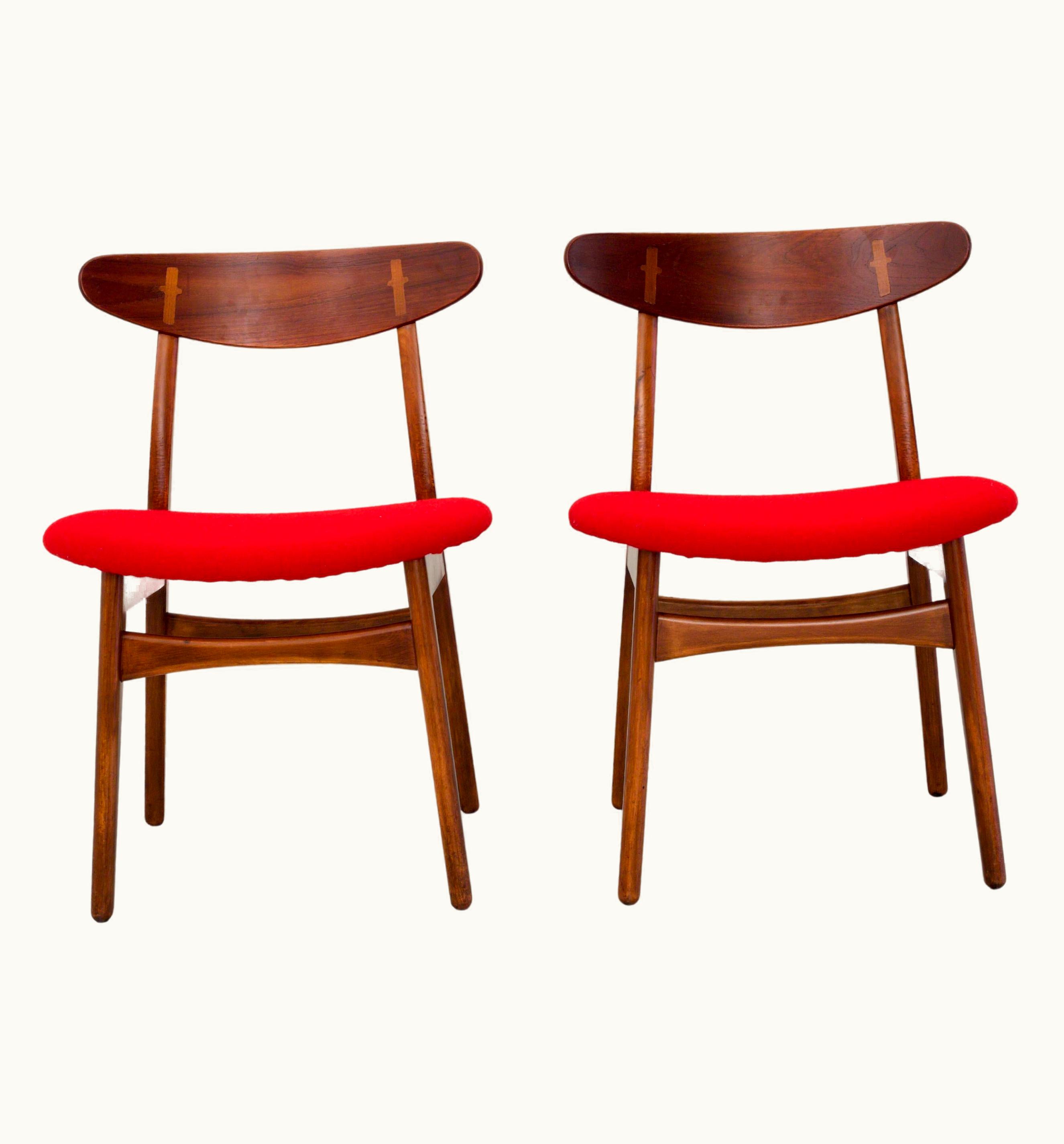 Hans J. Wegner Hans J. Wegner Set Of 3 Hans Wegner Chairs