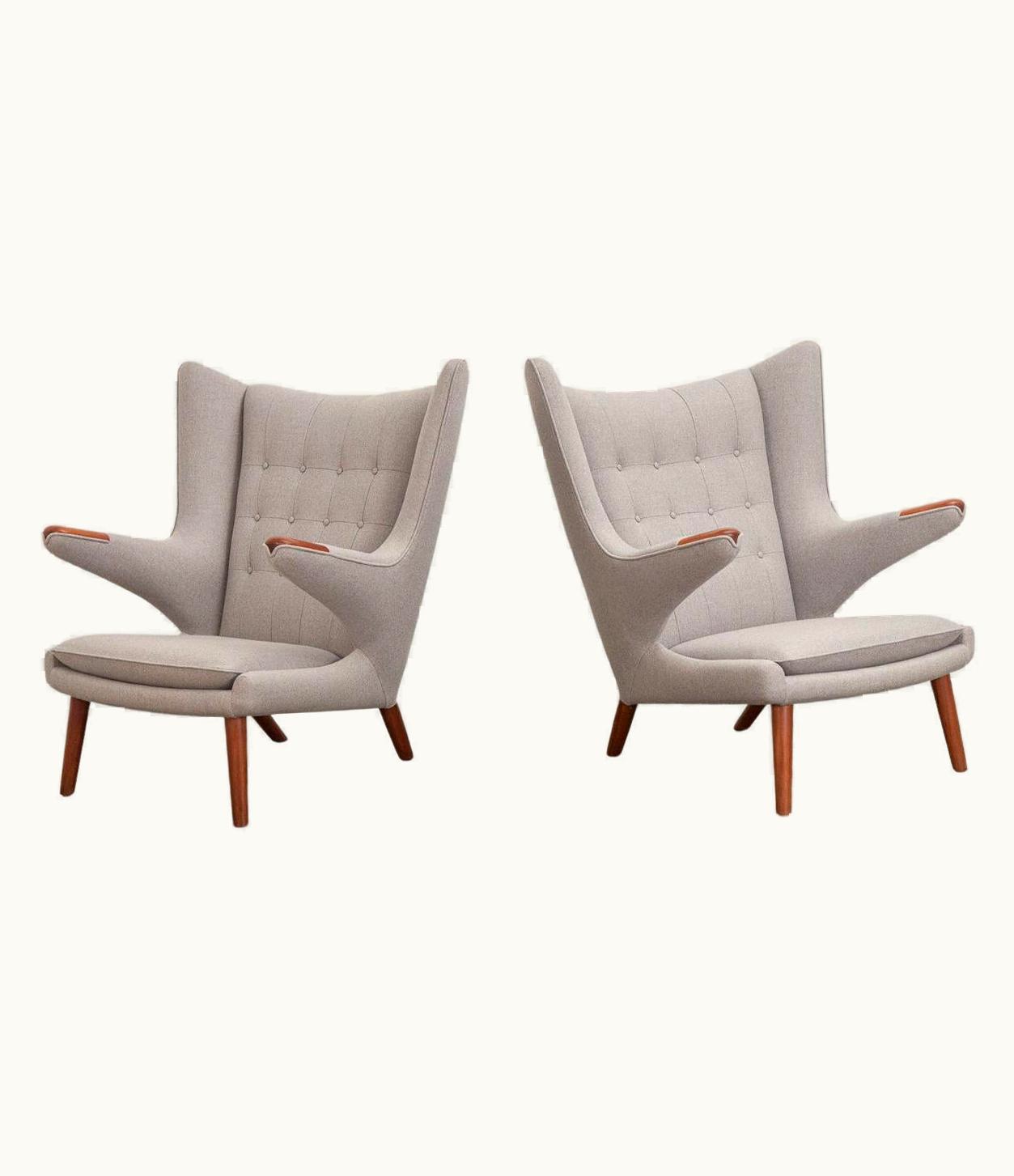 Hans J. Wegner Hans J. Wegner AP-19 Papa Bear Chairs