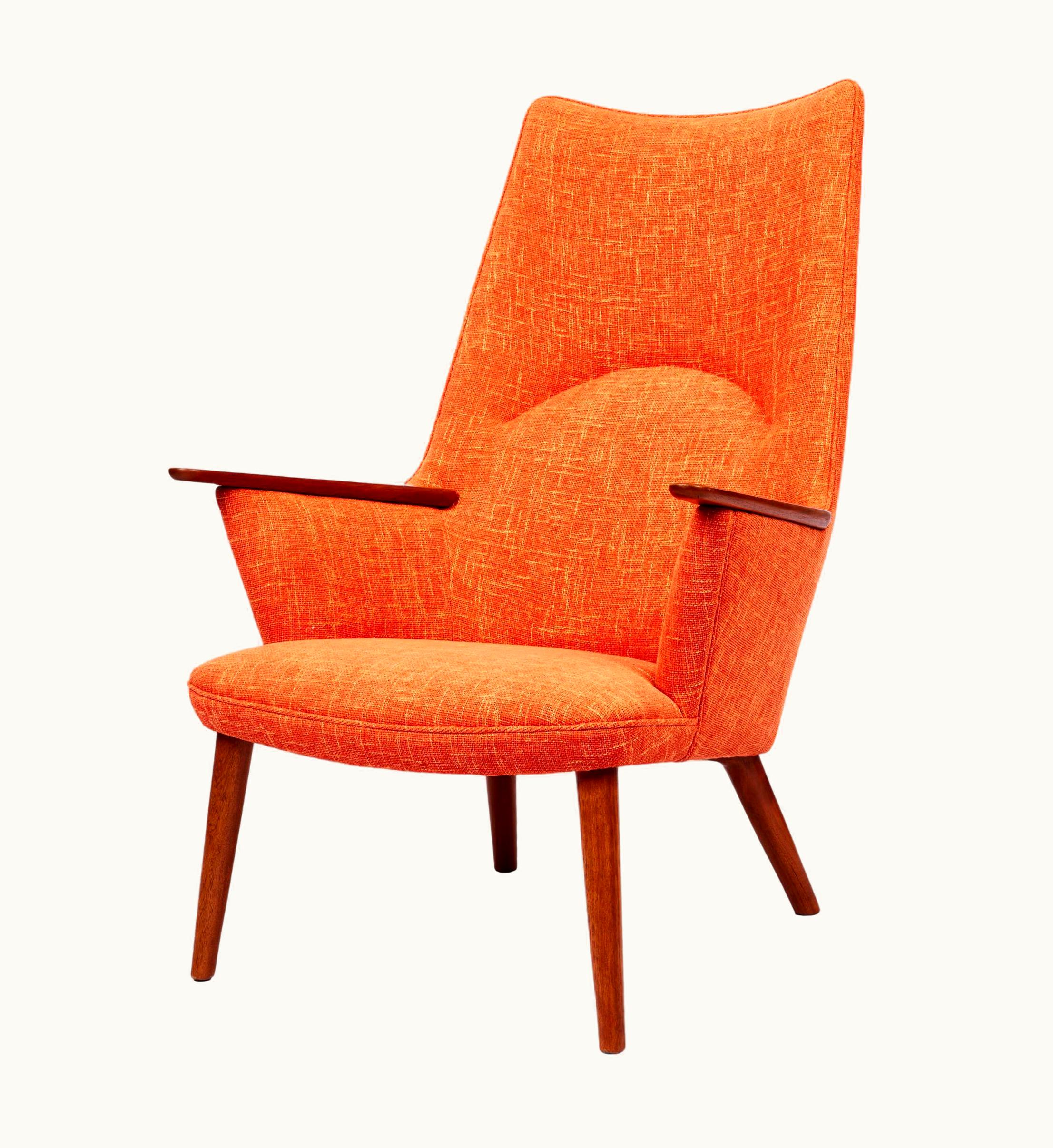 Hans J. Wegner Hans J. Wegner Ap-27 Lounge Chair