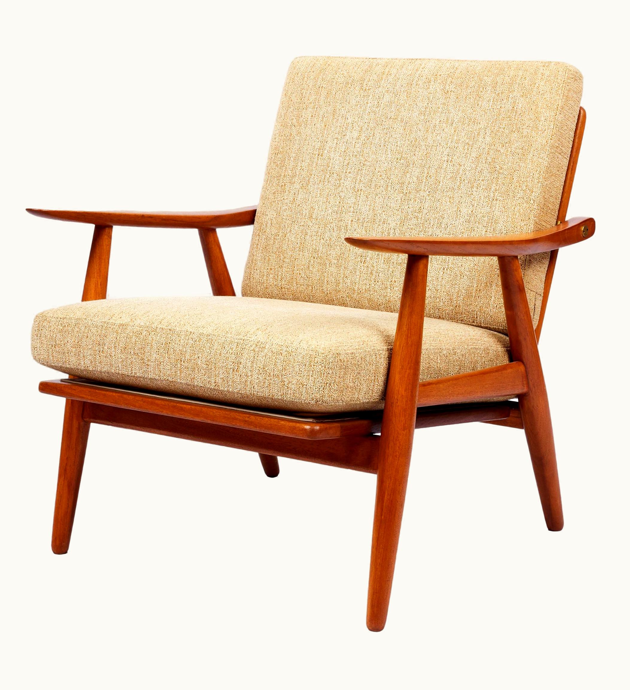 Hans J. Wegner Hans J. Wegner GE-270 Lounge Chair UZ0191346