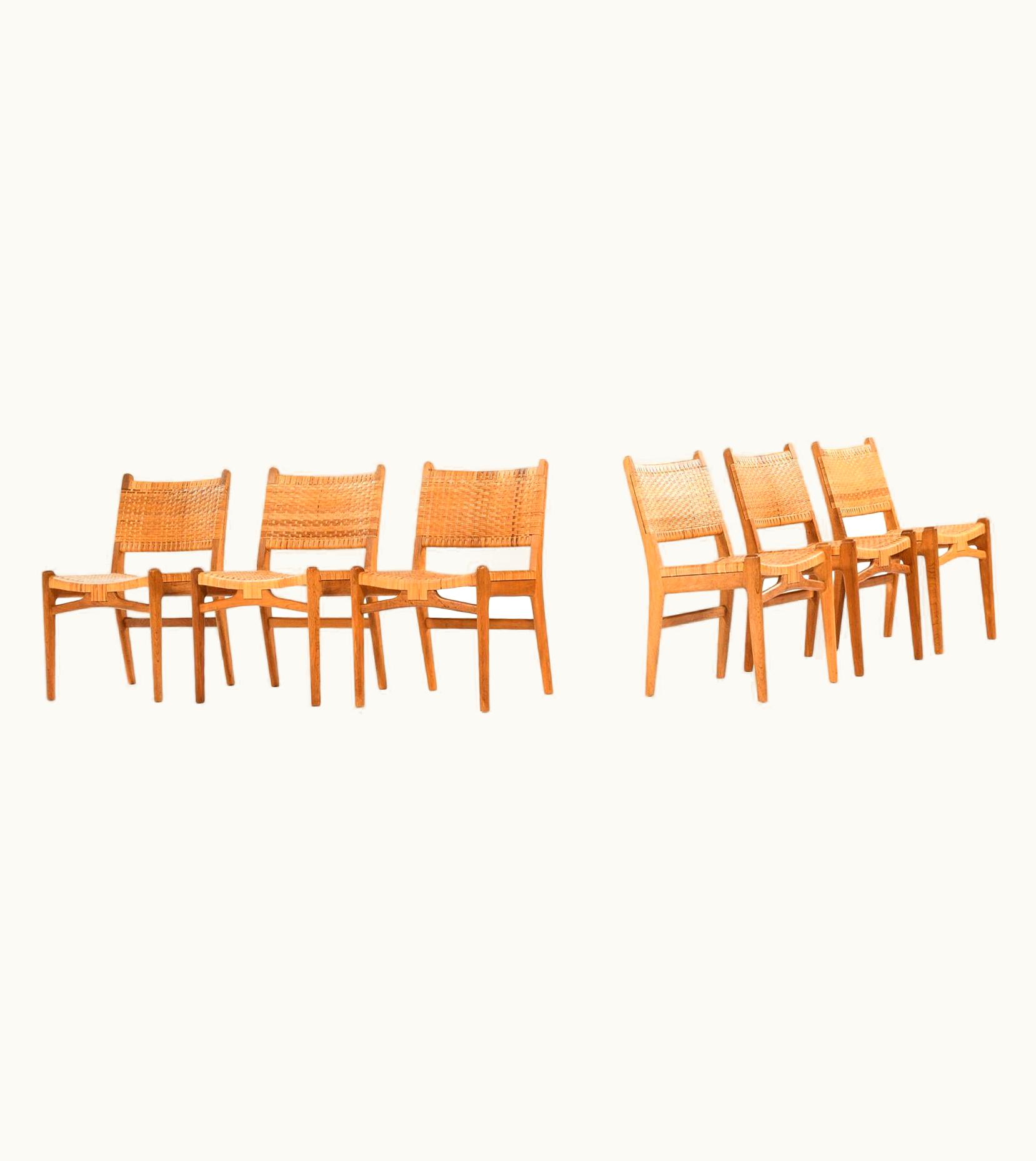 Hans J. Wegner Hans J. Wegner Dining Chairs Model CH-31 Produced By Carl Hansen & Son In Denmark