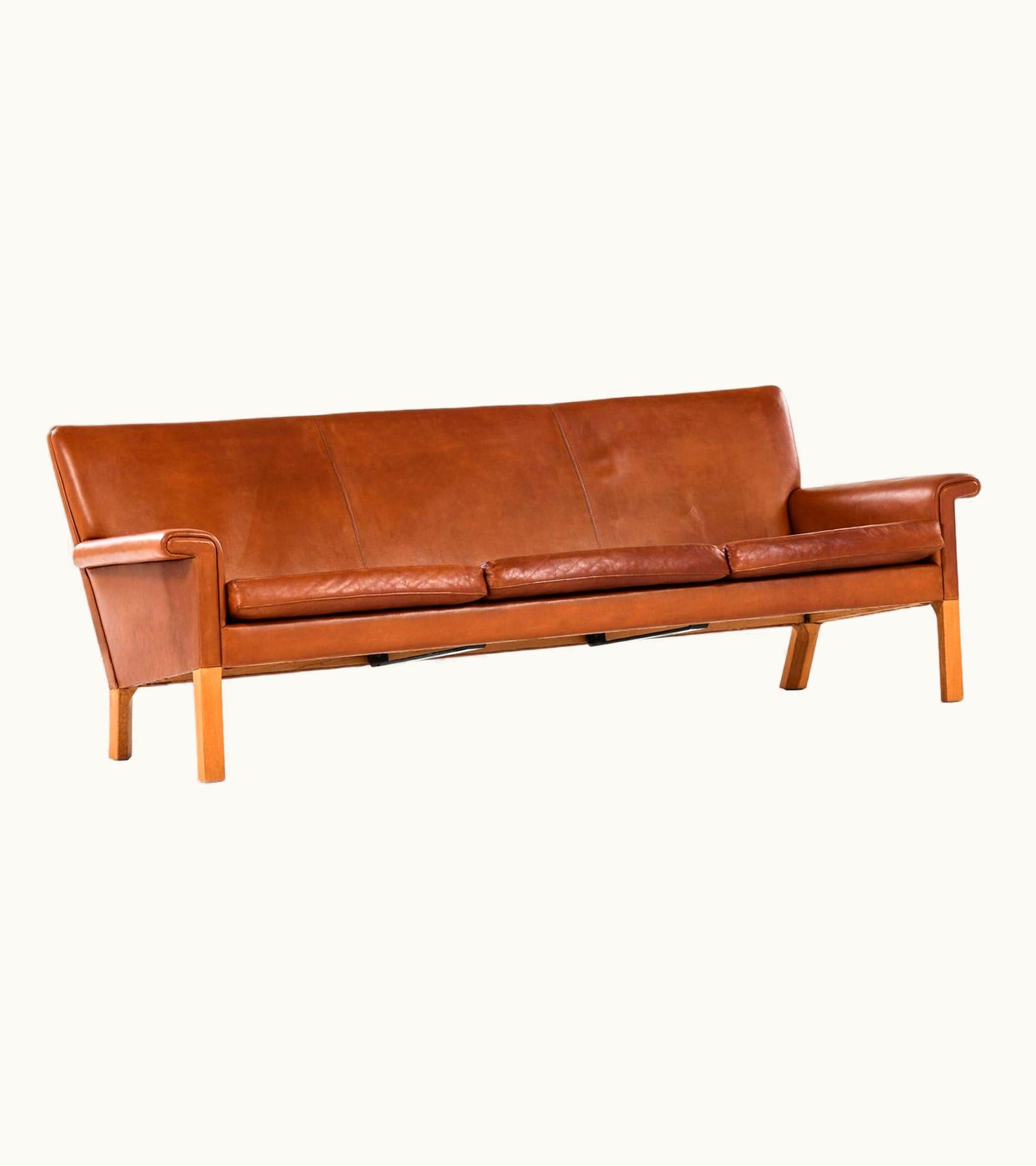 Hans J. Wegner Hans J. Wegner Sofa Model AP-64 Produced By AP-Stolen In Denmark