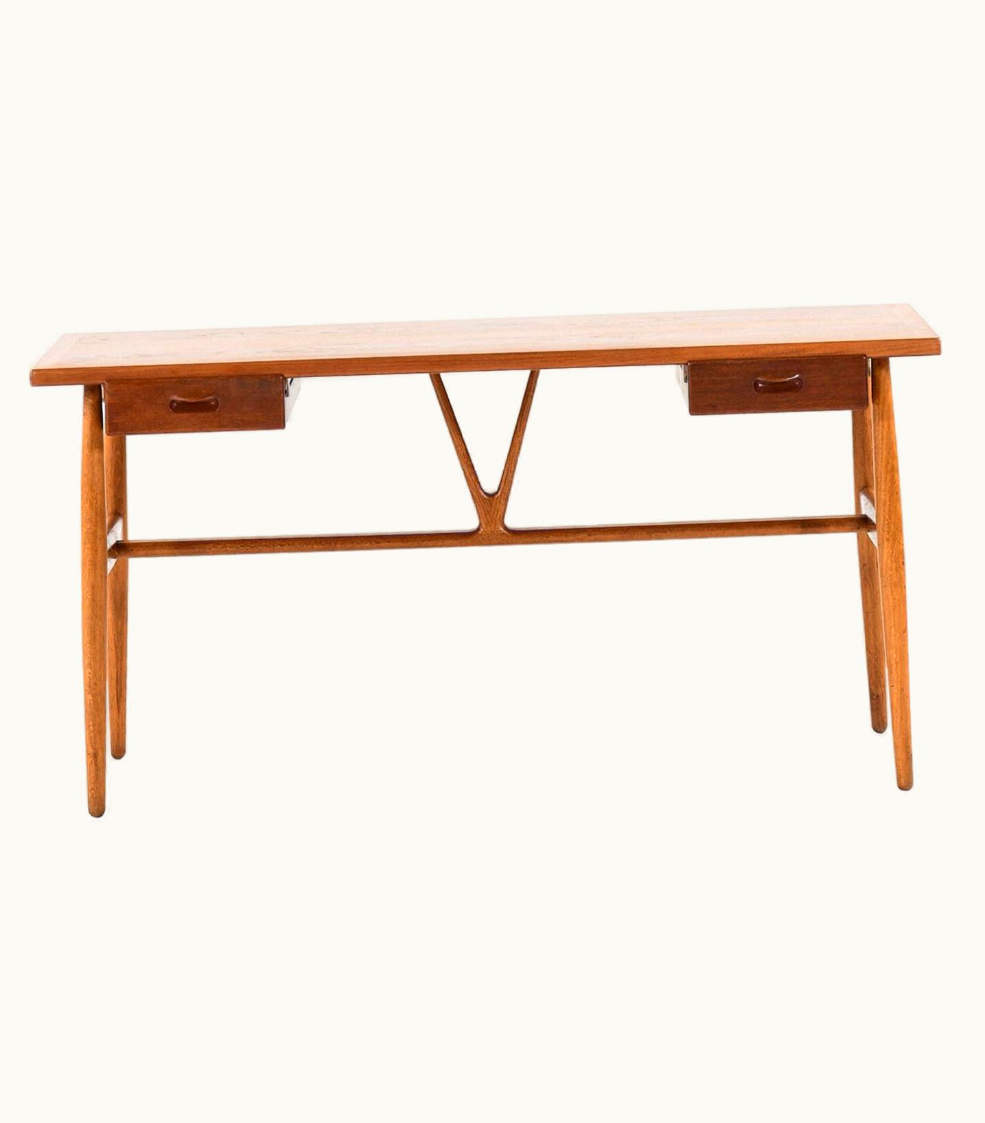 Hans J. Wegner Hans J. Wegner Desk Model JH-563 By Cabinetmaker Johannes Hansen In Denmark