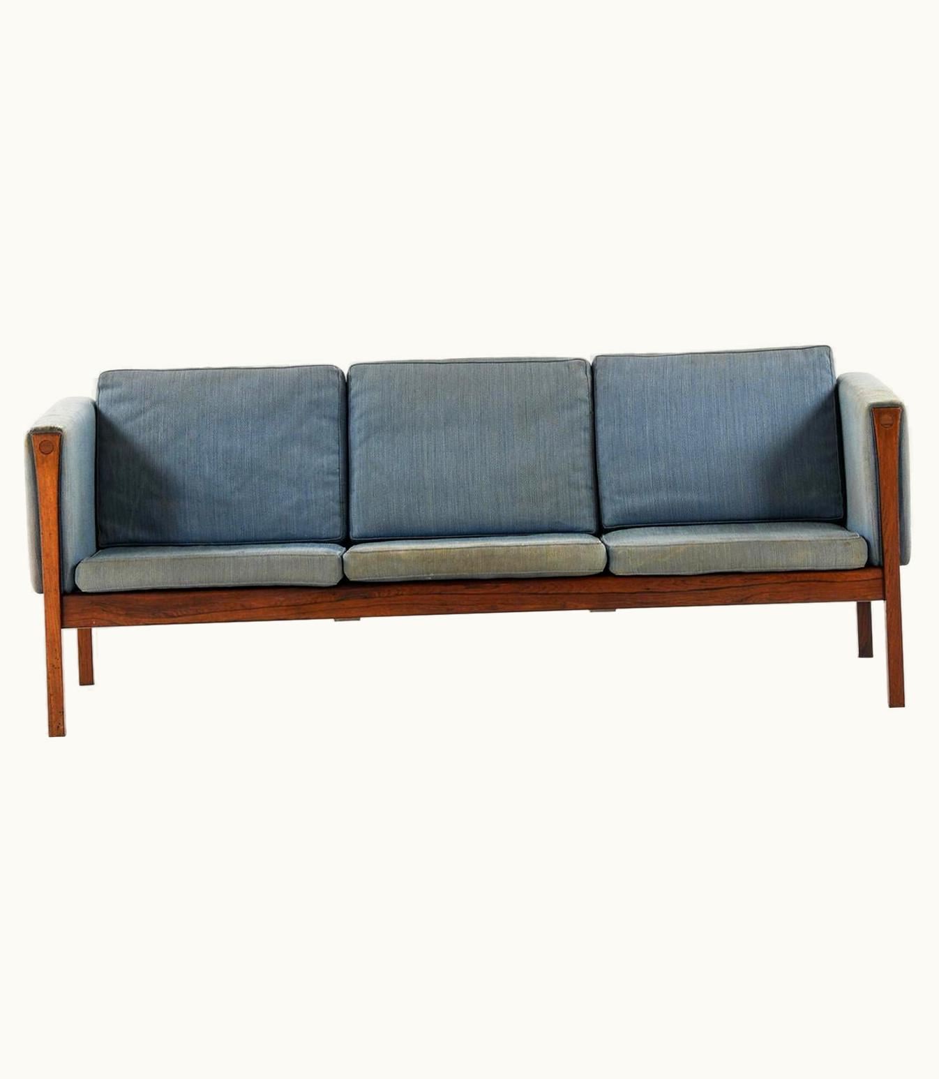 Hans J. Wegner Hans J. Wegner Sofa Model CH163 Produced By Carl Hansen & Son In Denmark
