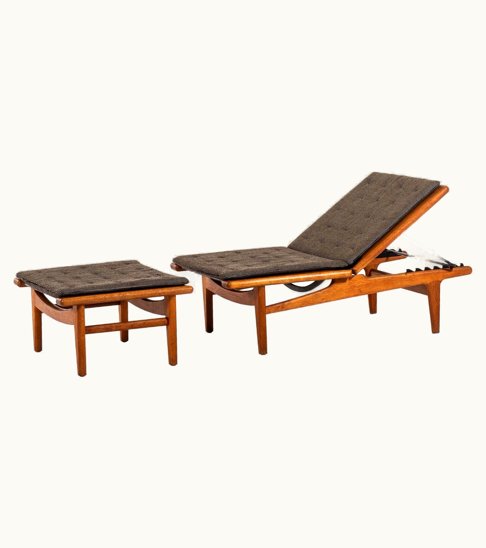 Hans J. Wegner Hans J. Wegner Daybed Model GE-1 Produced By GETAMA In Denmark