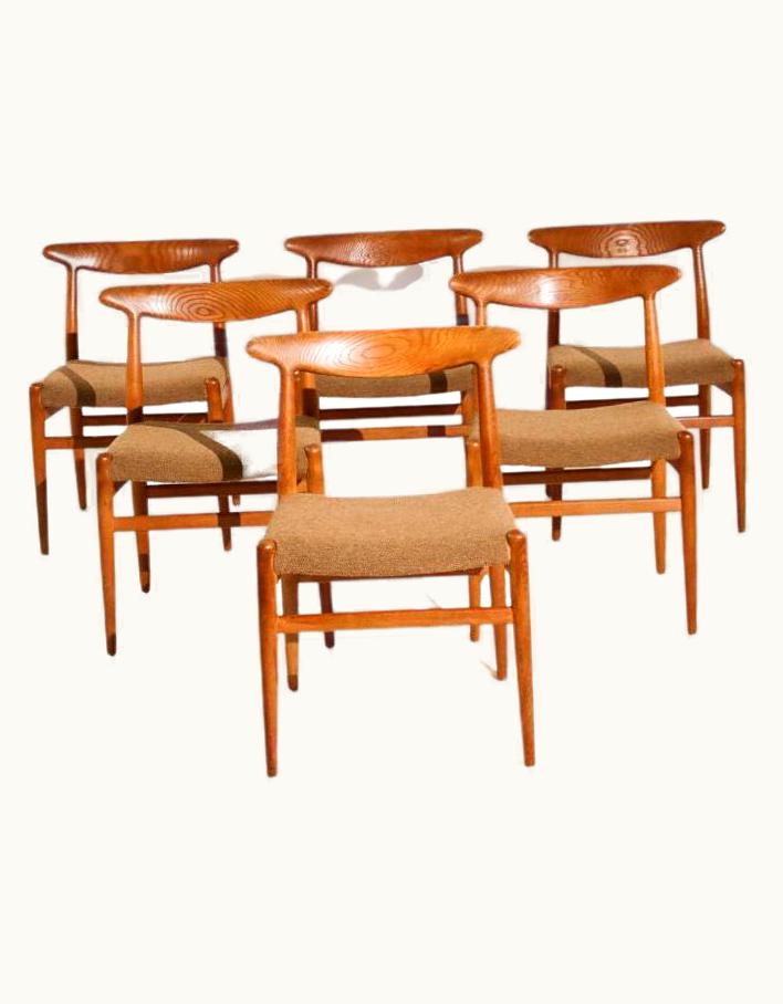 Hans J. Wegner Hans J. Wegner Set Of 6 Hans Wegner 'W2' Dining Chairs Oak