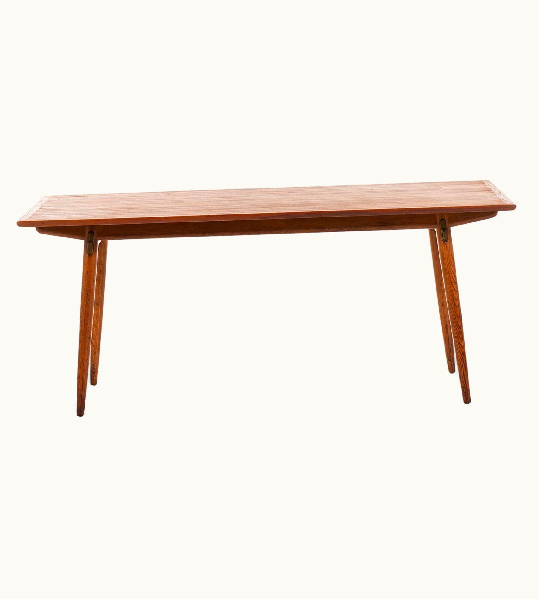Hans J. Wegner Hans J. Wegner Dining Table Model JH-570 By Johannes Hansen In Denmark
