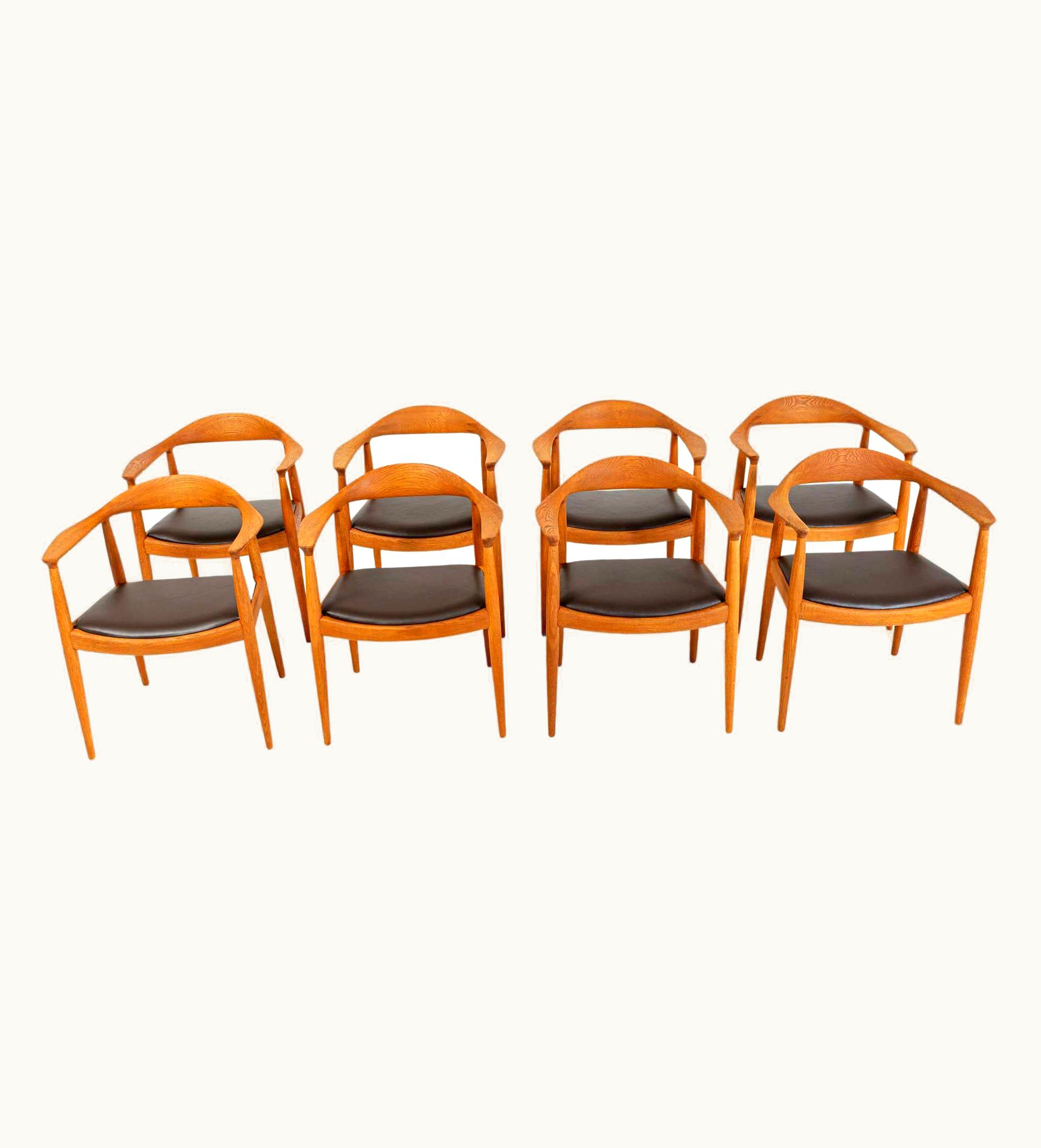 Hans J. Wegner Hans J. Wegner Set Of 8 Hans Wegner JH503 Round Chairs In Oak & Edelman Chocolate Leather