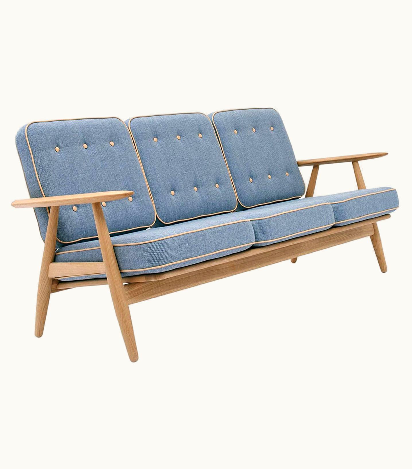 Hans J. Wegner Hans J. Wegner GE-240/3 Sofa, Oiled Walnut