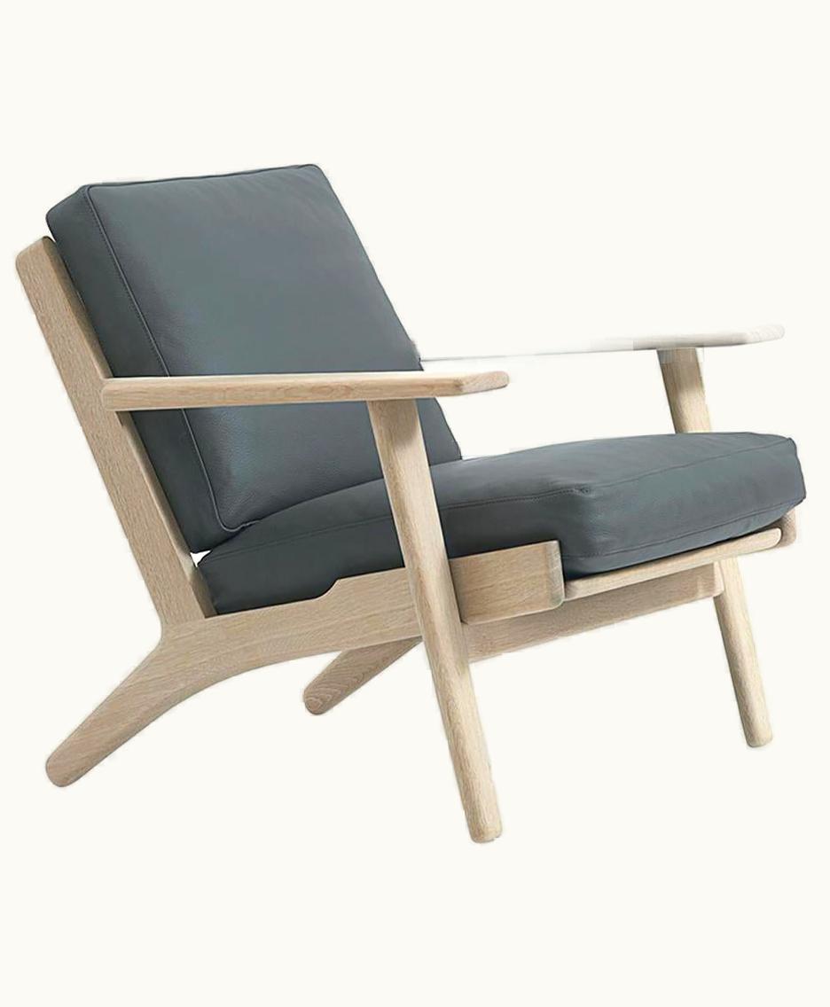 Hans J. Wegner Hans J. Wegner GE-290 Lounge Chair, Oak
