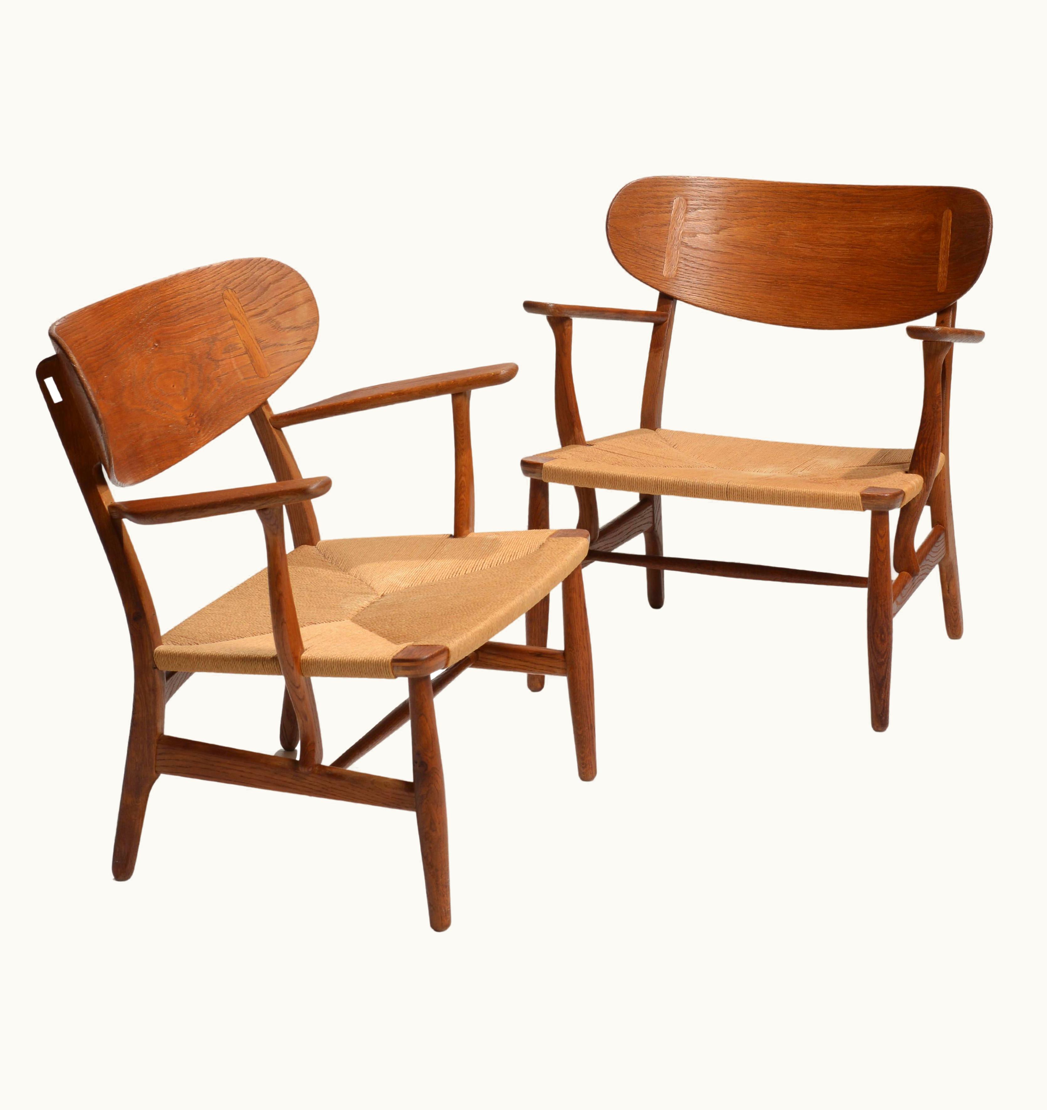 Hans J. Wegner Hans J. Wegner Early Hans Wegner For Carl Hansen & Son Lounge Chairs, CH-22 In Oak