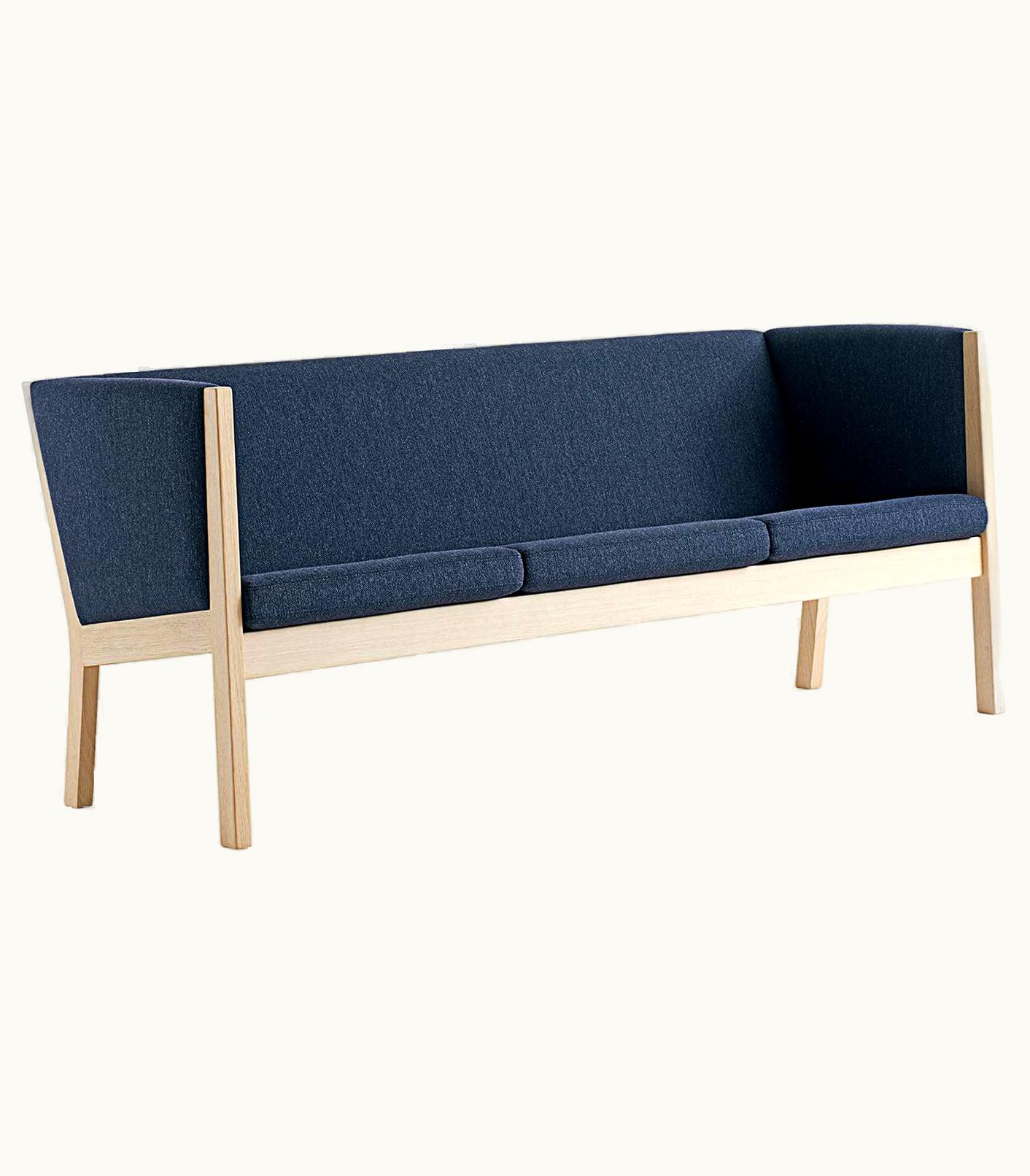Hans J. Wegner Hans J. Wegner GE 285 3-Seat Sofa, Oak