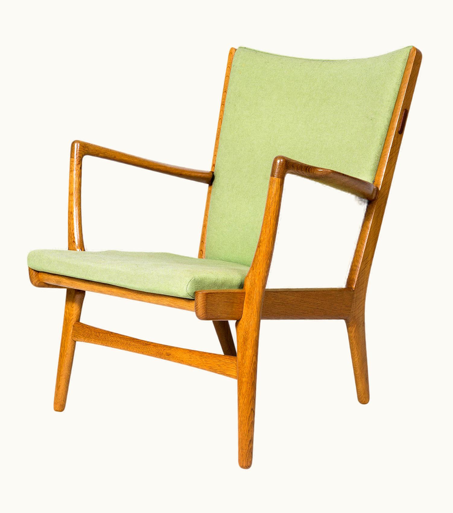 Hans J. Wegner Hans J. Wegner AP-16 Lounge Chair UZ0191740