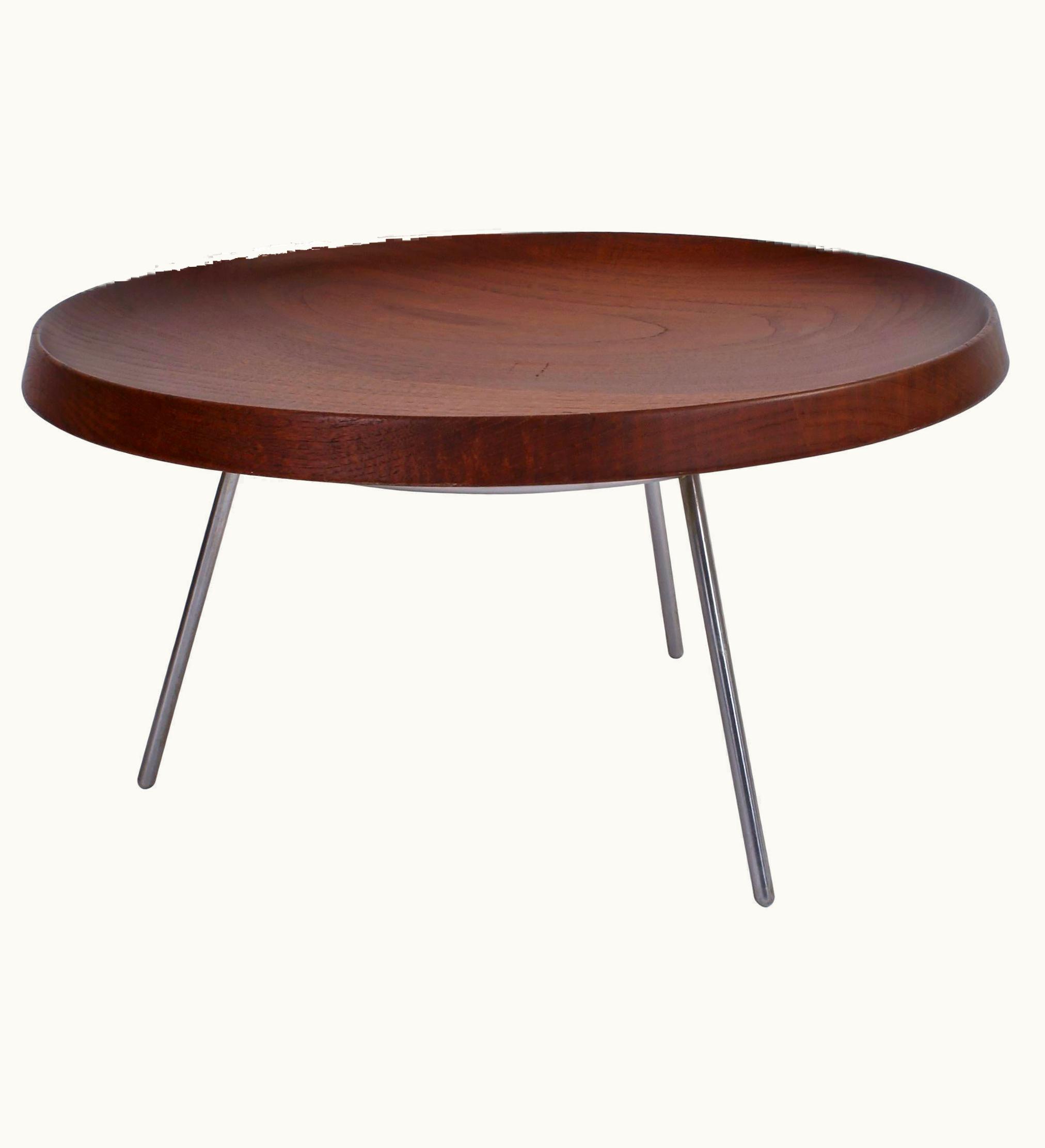 Hans J. Wegner Hans J. Wegner 'Fruit Bowl' In Solid Teak On Three-Legs For Johannes Hansen, JH 586